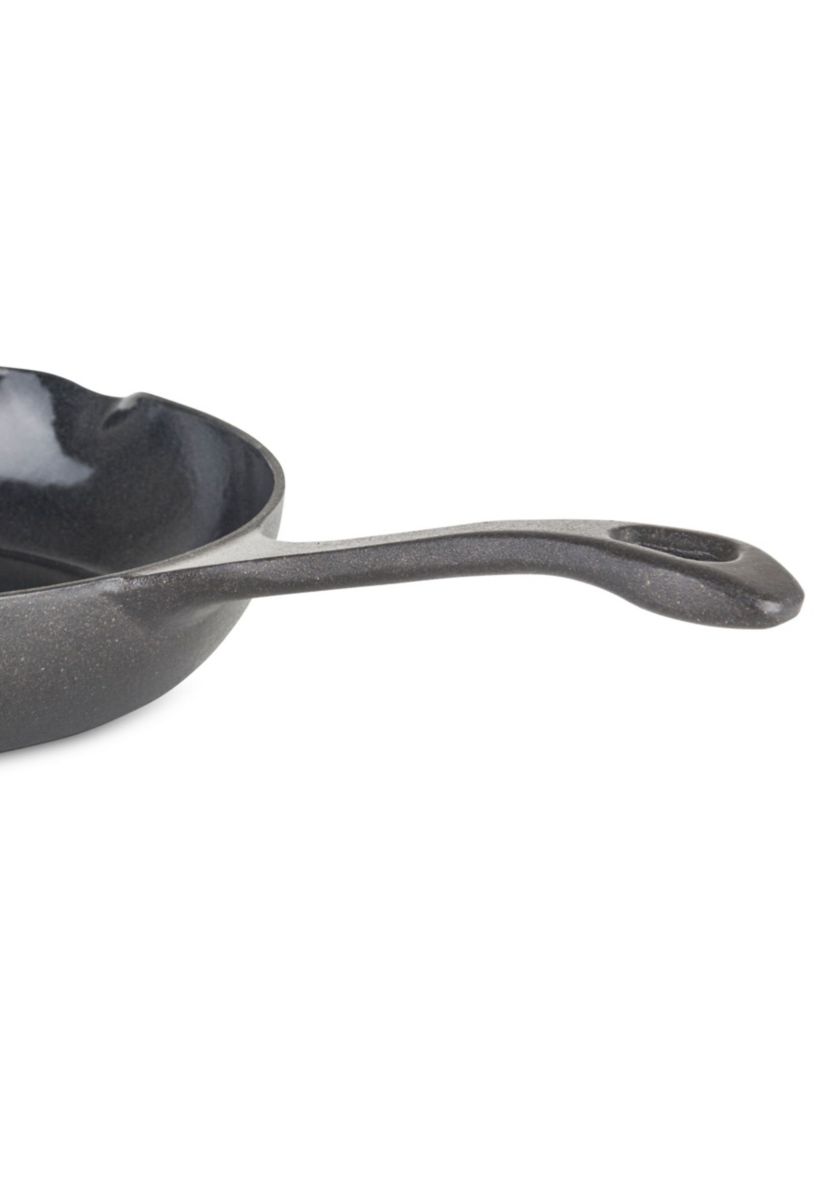 Cast Iron 10.5" Chefs Pan with Spouts