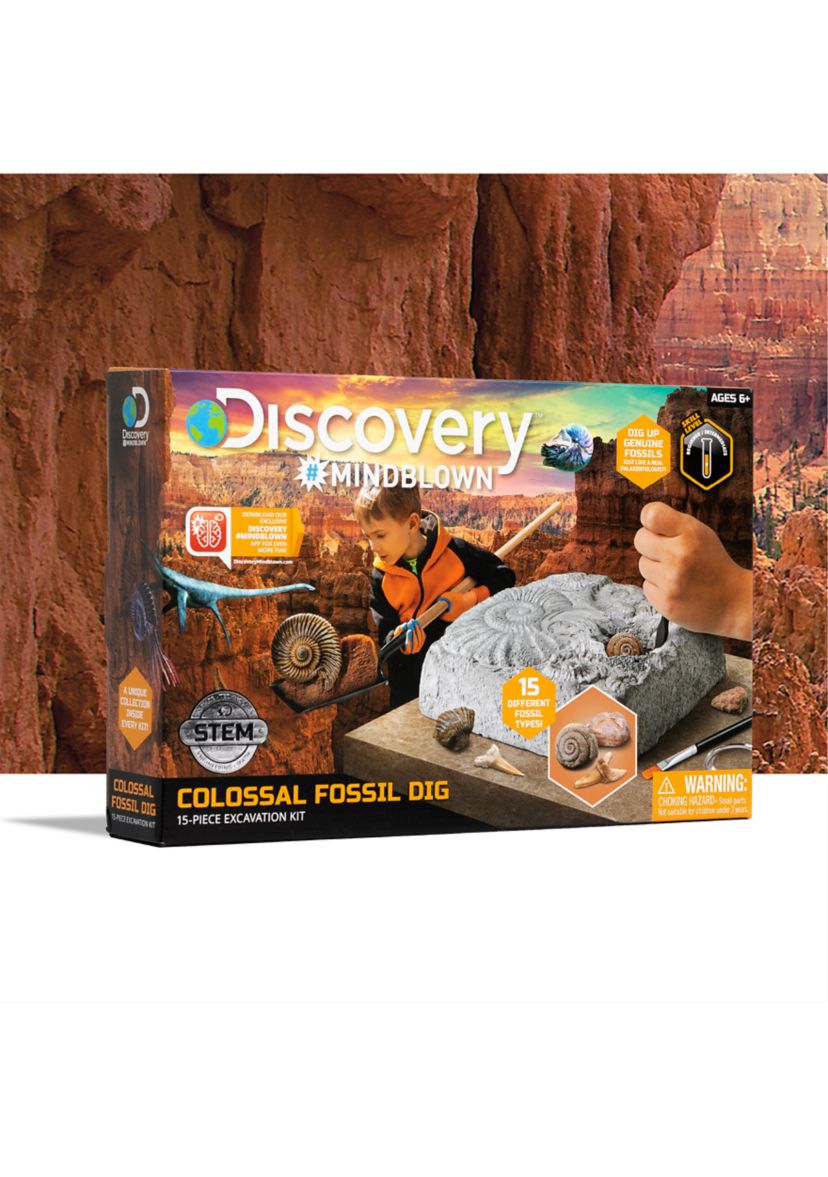 Colossal Fossil Dig Set STEM 15-Piece Archeology Excavation Kit