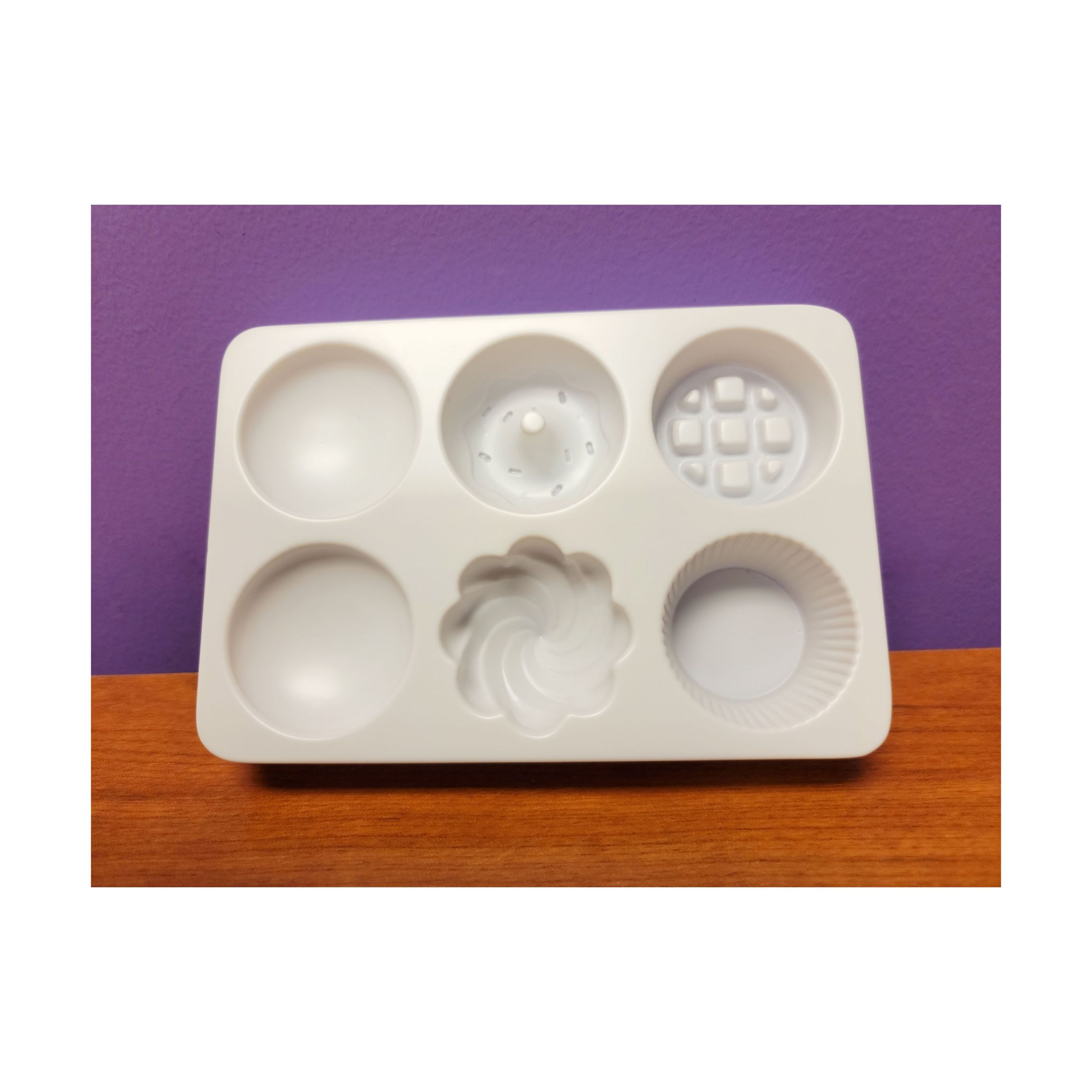 Bath Bomb Scented Bakery