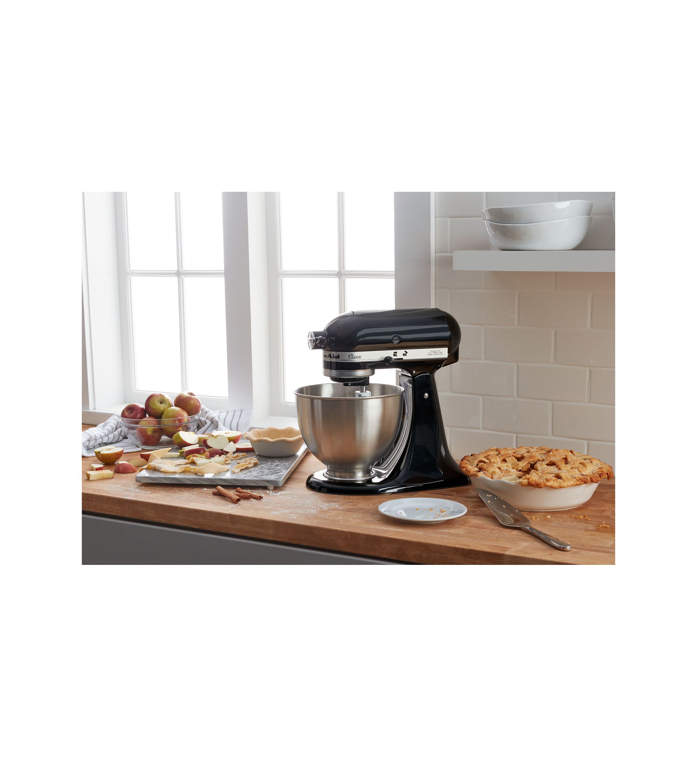 Classic Series 4.5 Quart Tilt-Head Stand Mixer