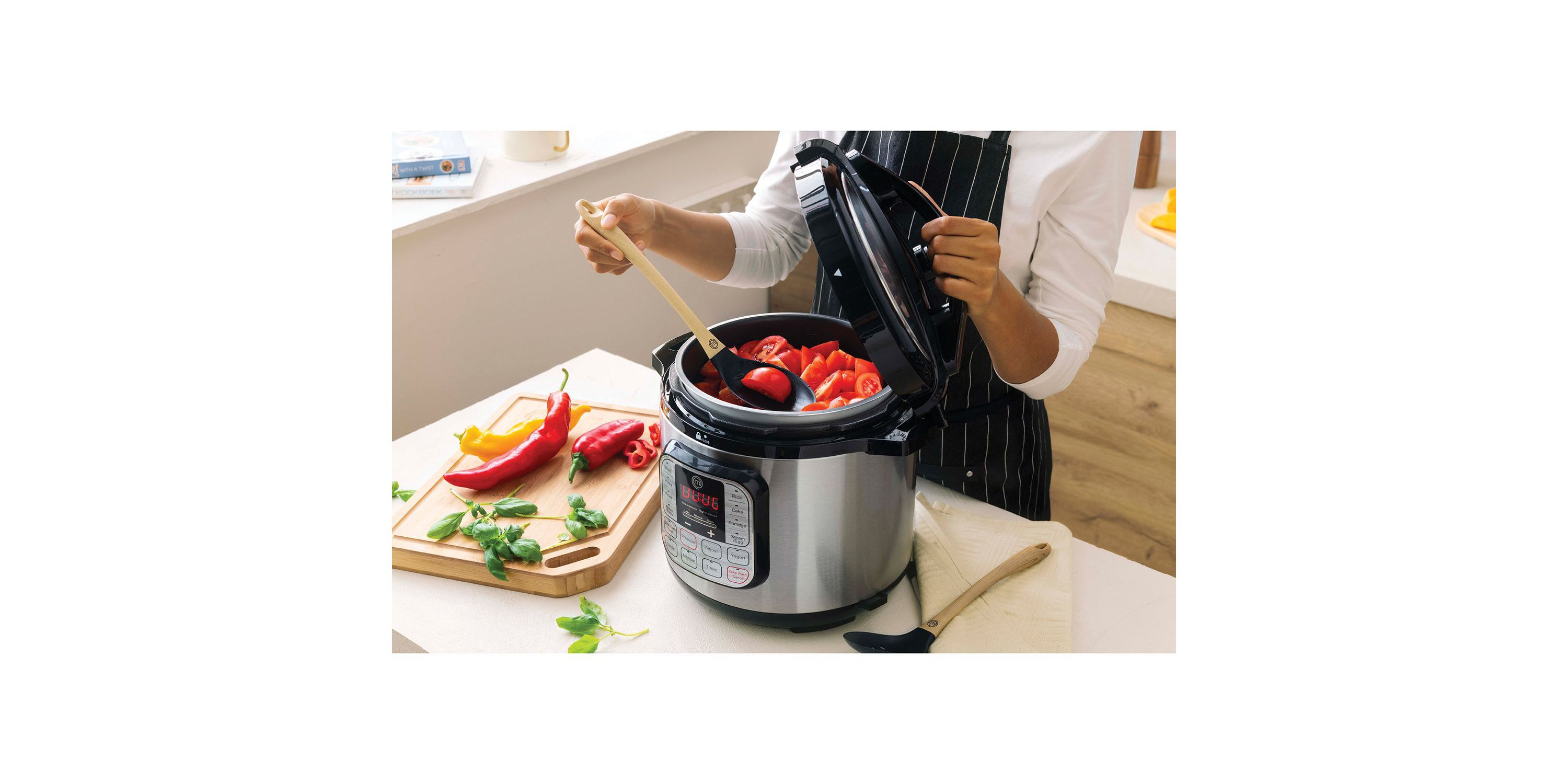 1000-Watt 6.3-Qt. 10-in-1 Multicooker