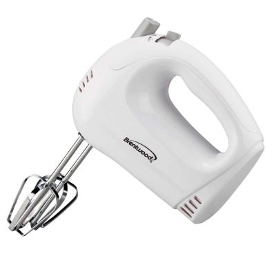 Brentwood 150-Watt 5-Speed Hand Mixer, White
