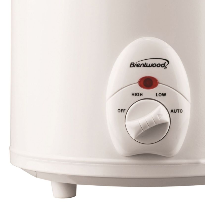 3-Qt. 170-Watt Stainless Steel Slow Cooker (White)