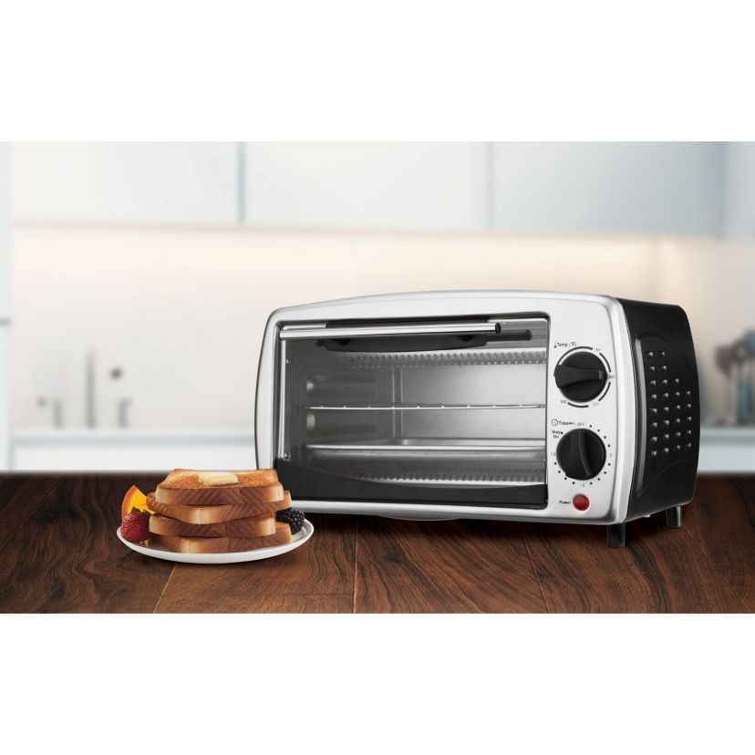 4-Slice Toaster Oven and Broiler (Black)