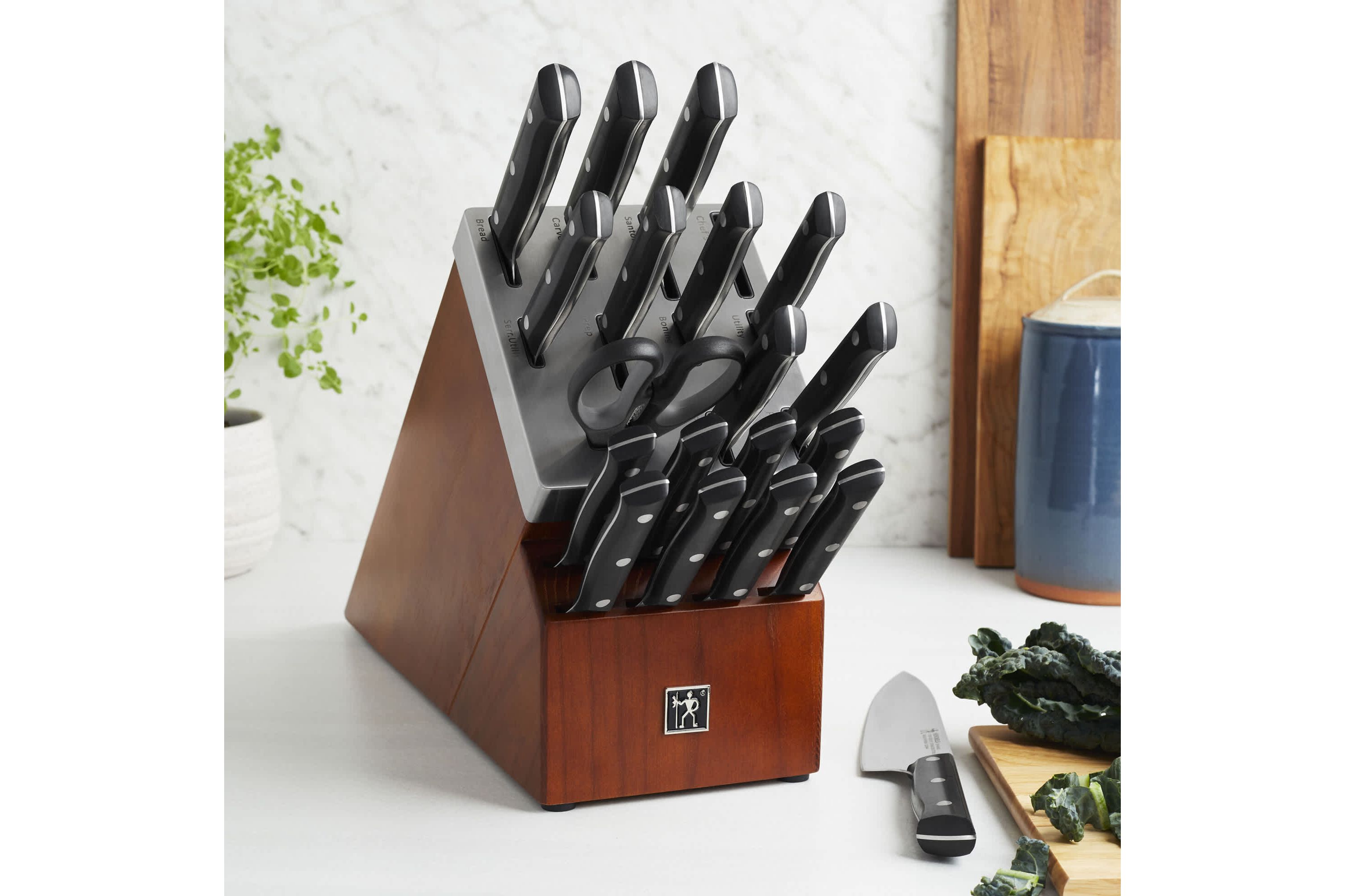 Dynamic 20pc Self-Sharpening Knife Block Set Black Matte