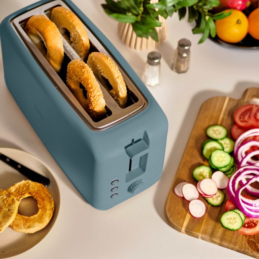 4 Slice Slim Toaster Surf