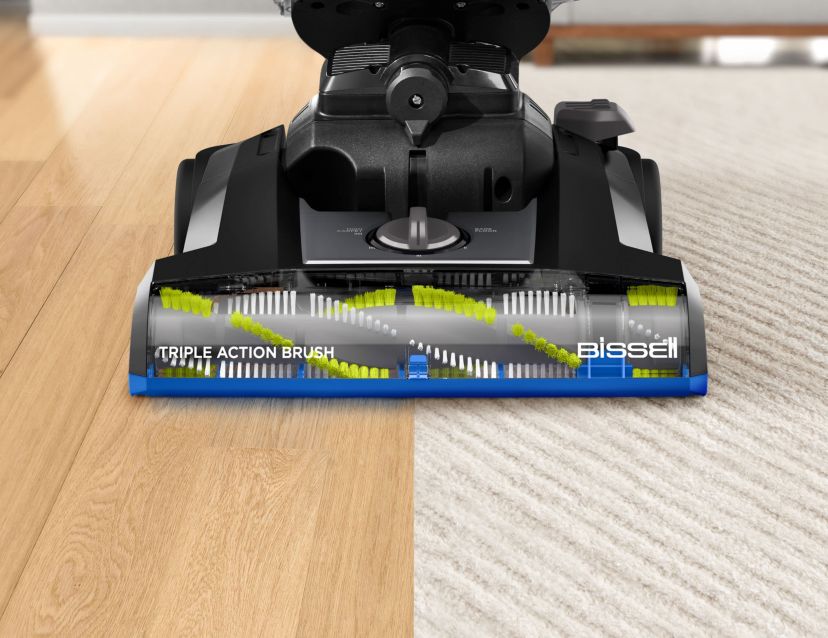 CleanView Swivel Rewind Pet Upright Vacuum