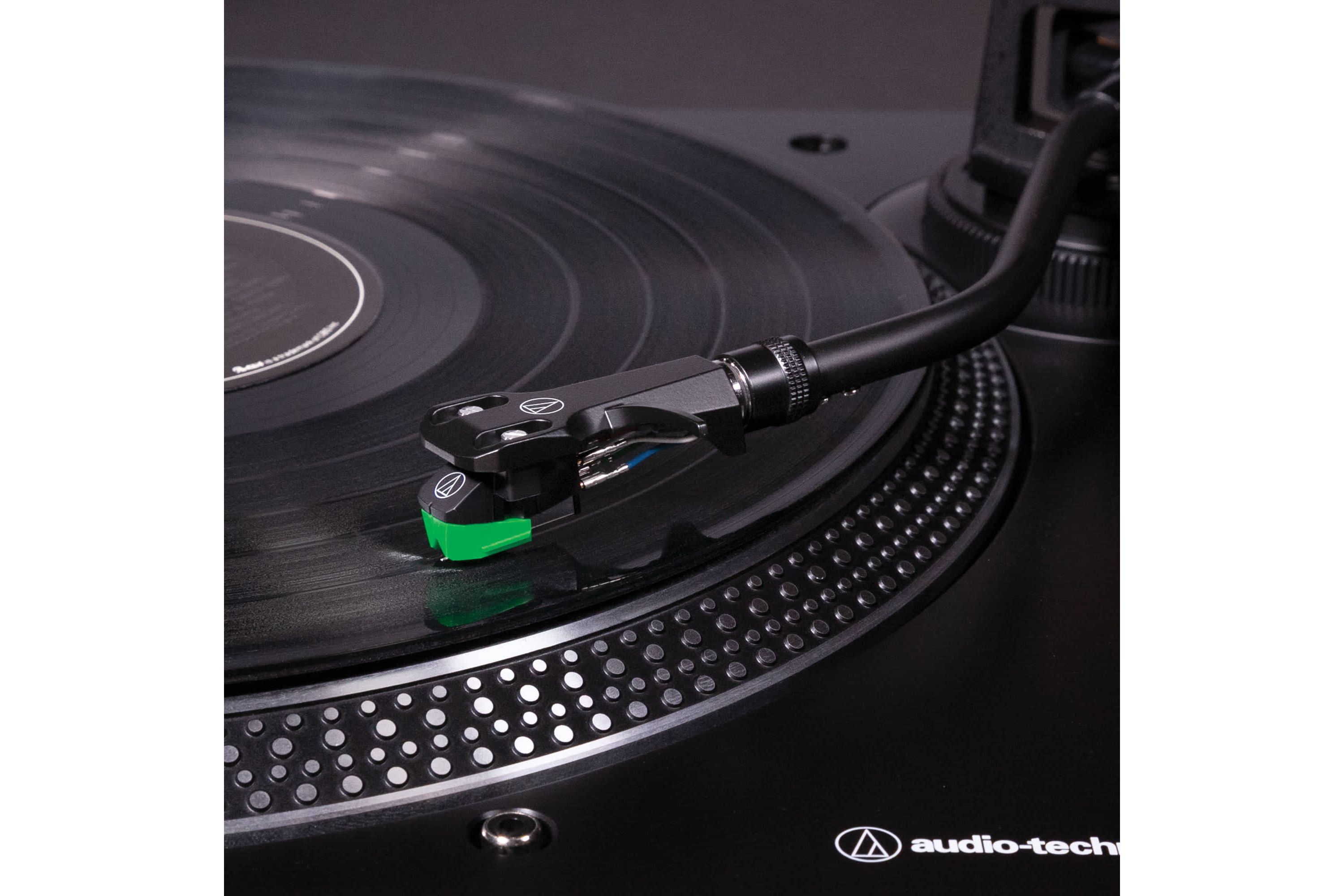 Direct-Drive Turntable Black