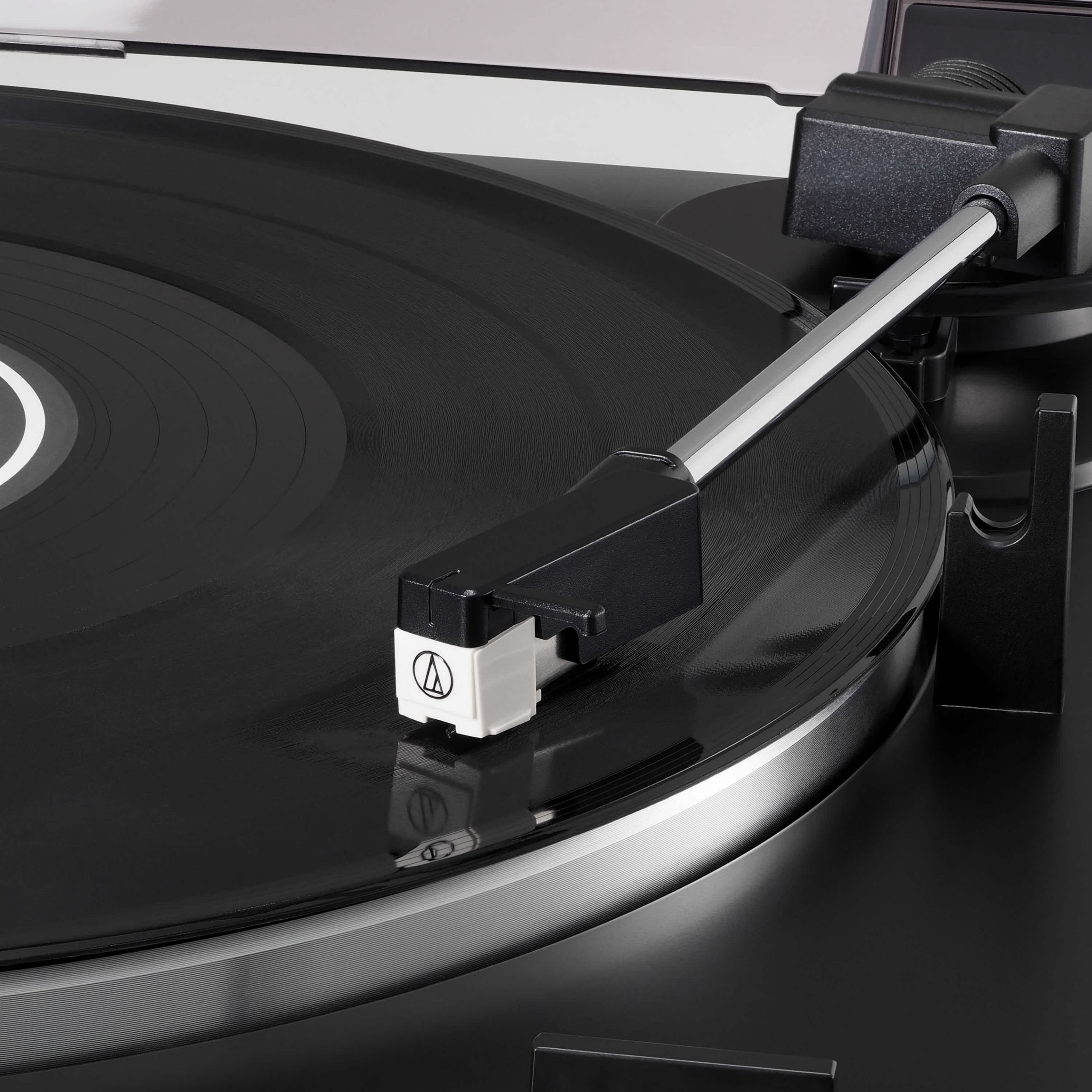 Fully Automatic Belt-Drive Stereo Turntable Black