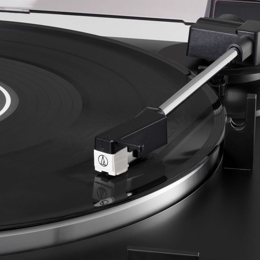 Fully Automatic Belt-Drive Stereo Turntable Black