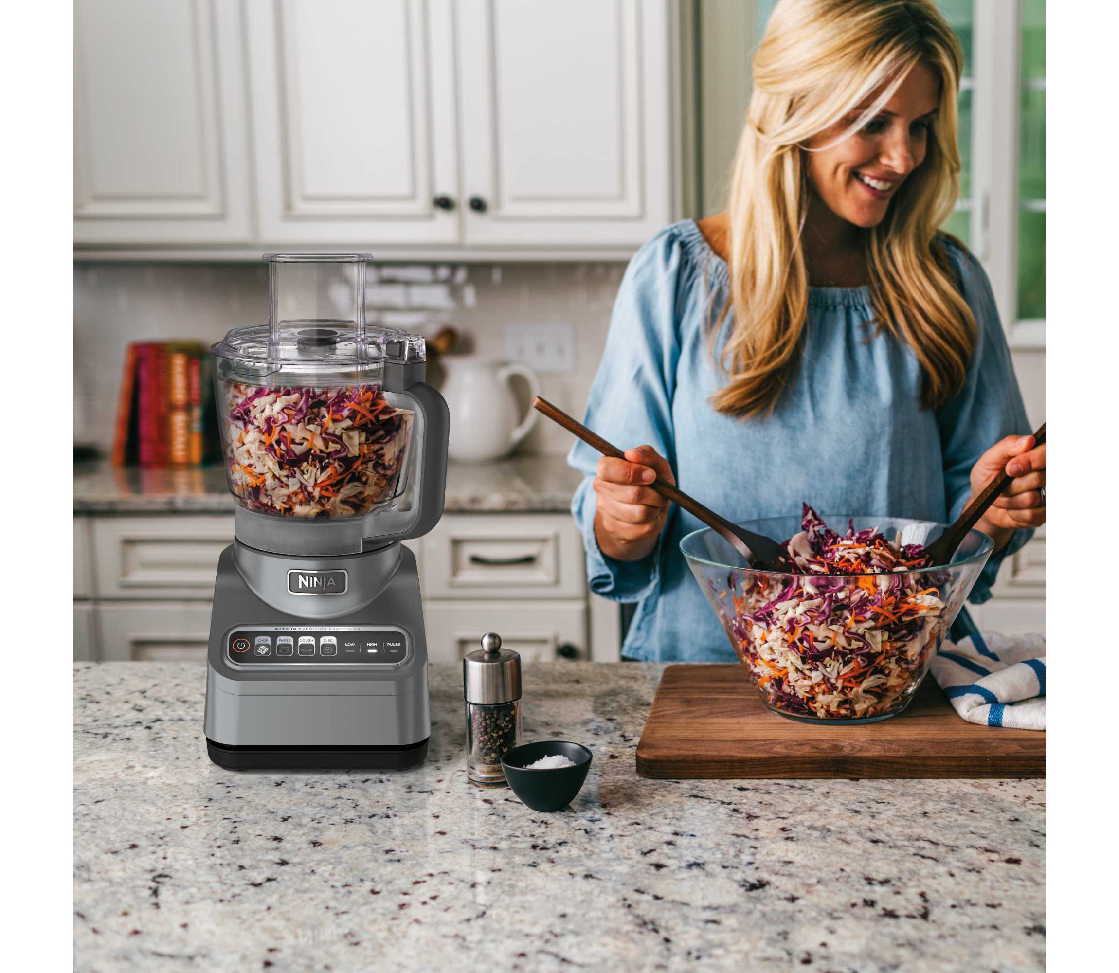 BN601 Professional Plus Food Processor