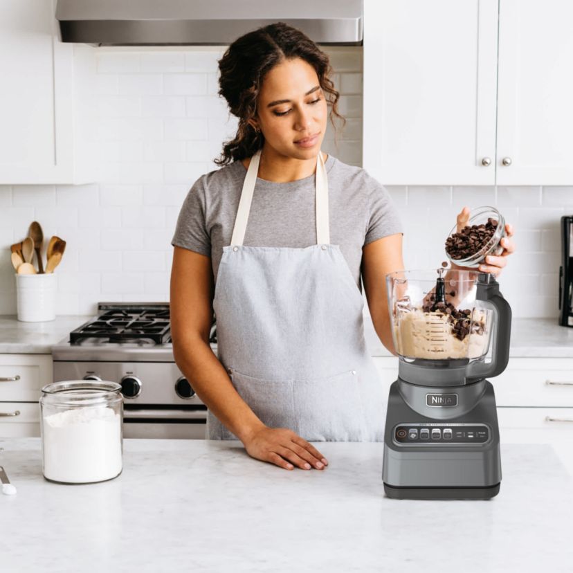 BN601 Professional Plus Food Processor