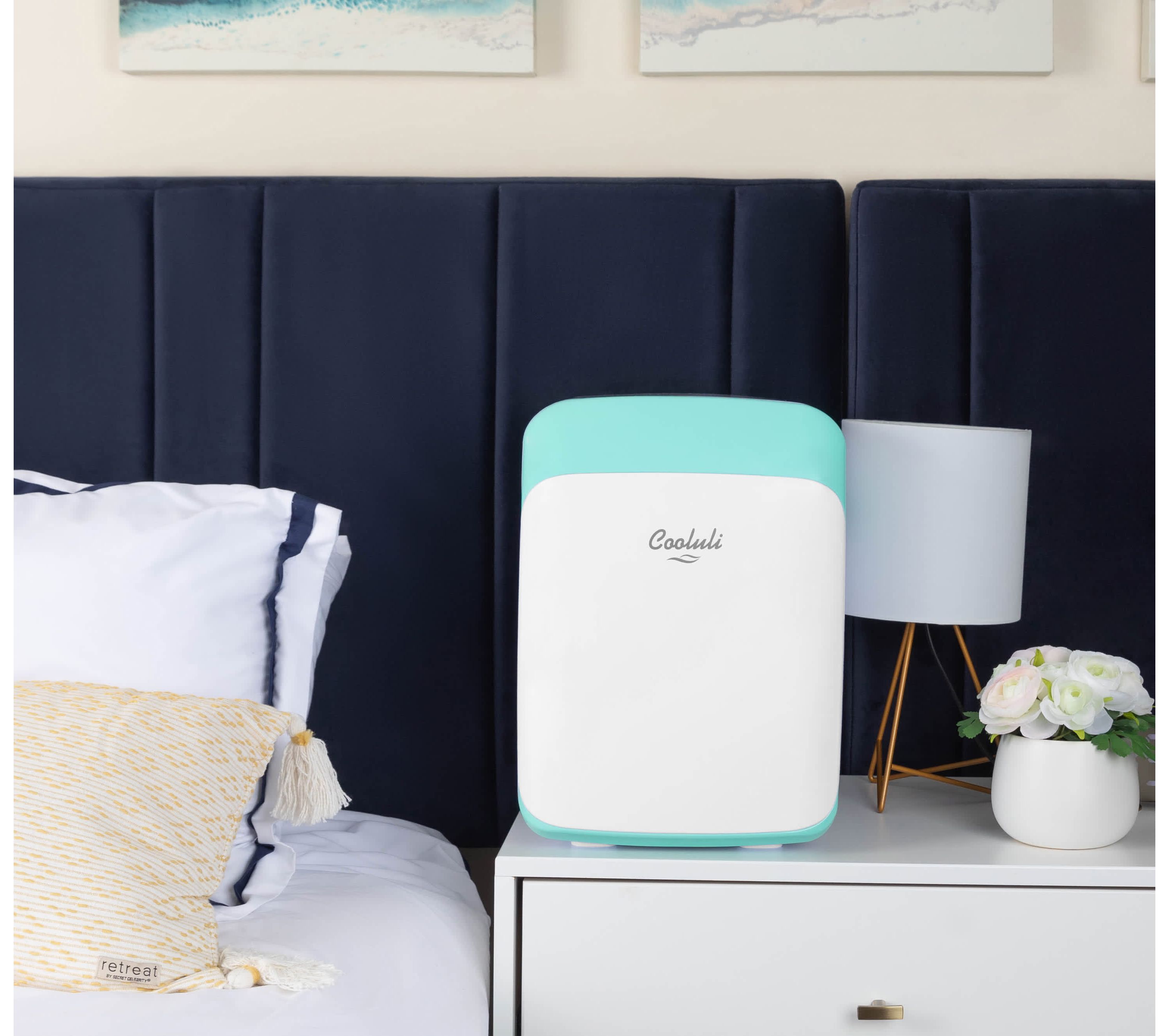 Classic 15L Mini Fridge Teal/White