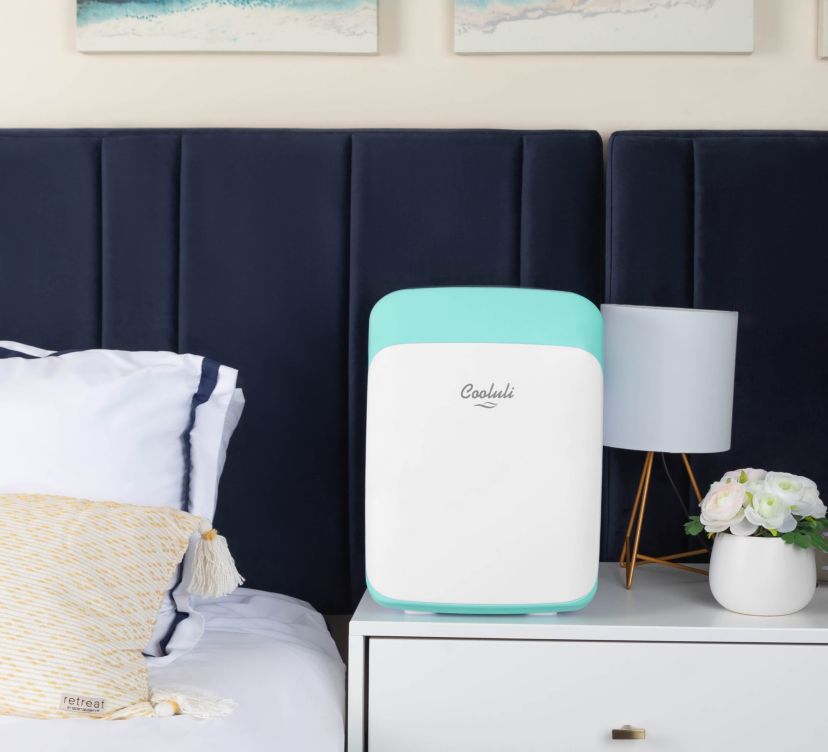Classic 15L Mini Fridge Teal/White