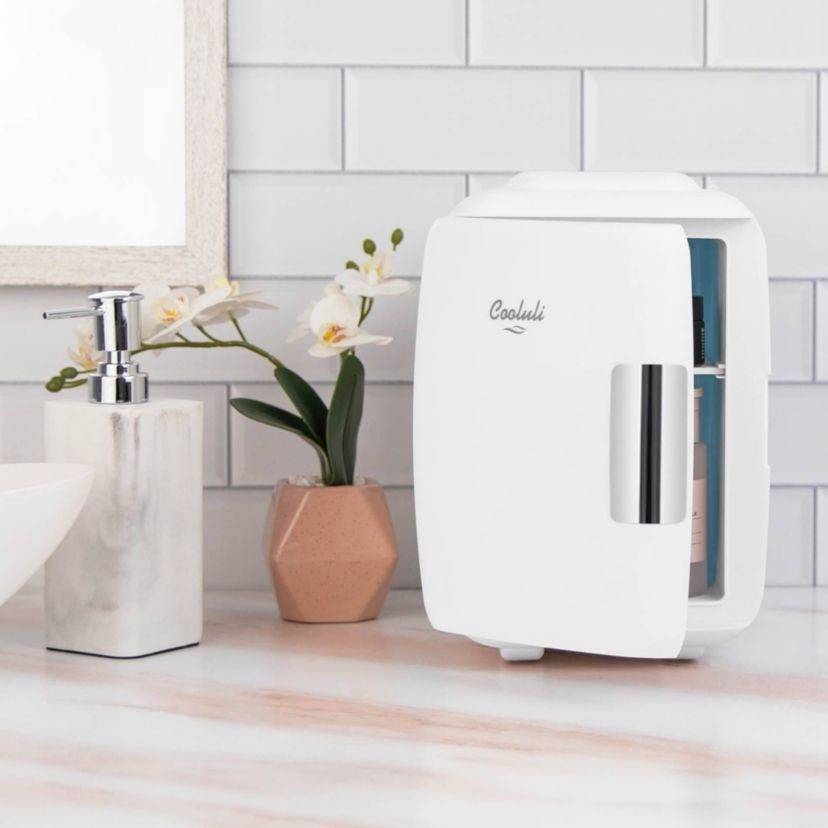 Classic 4L Mini Fridge White