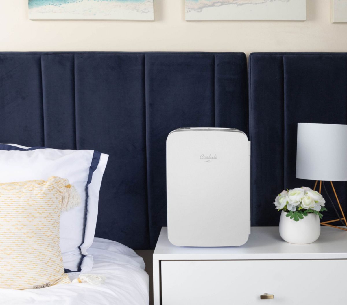 Infinity 10L Mini Fridge White