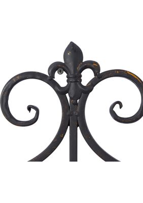 Traditional Metal Wall Sconce