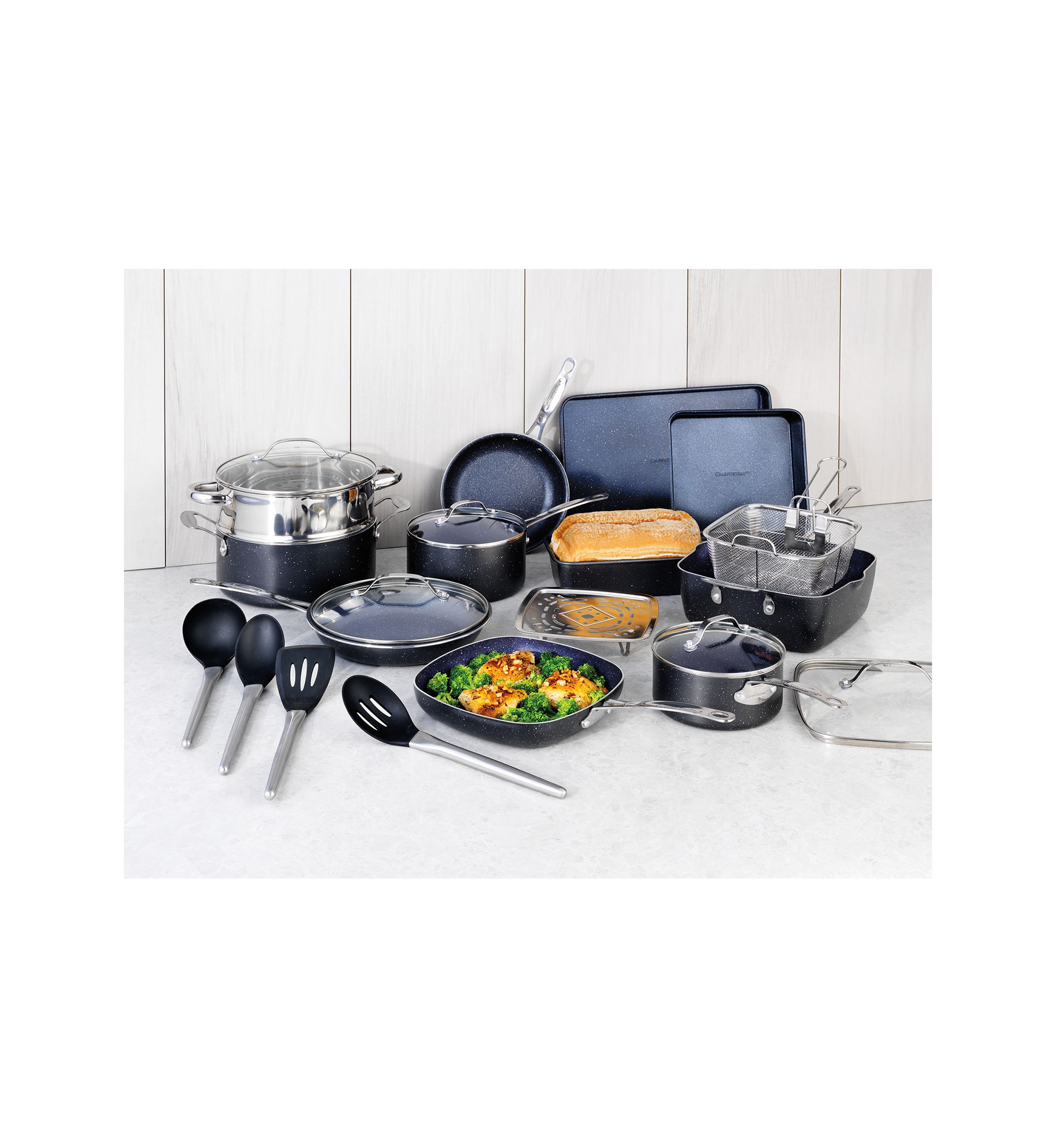 22 Piece Cookware Set