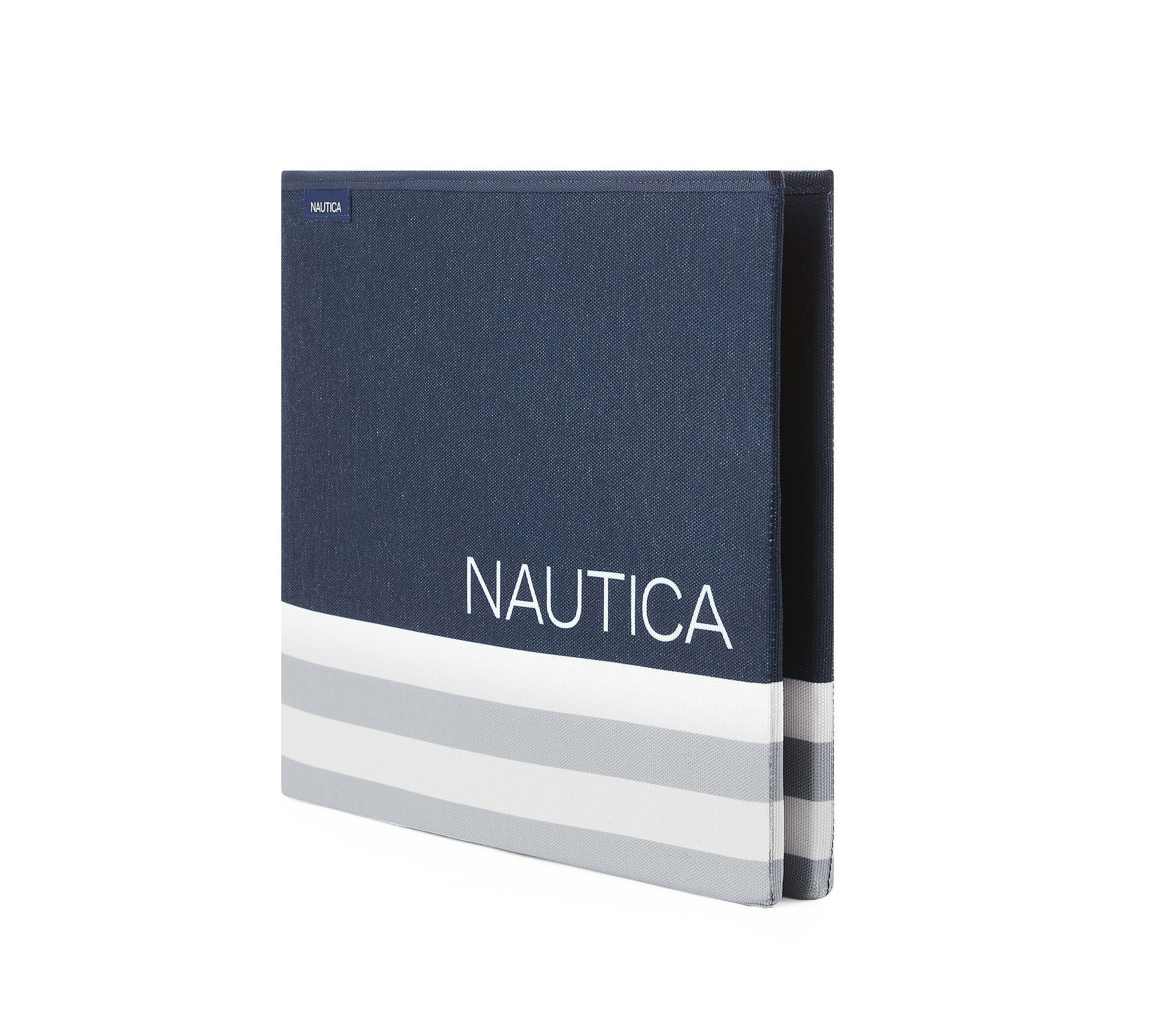 Nautica folding trunk