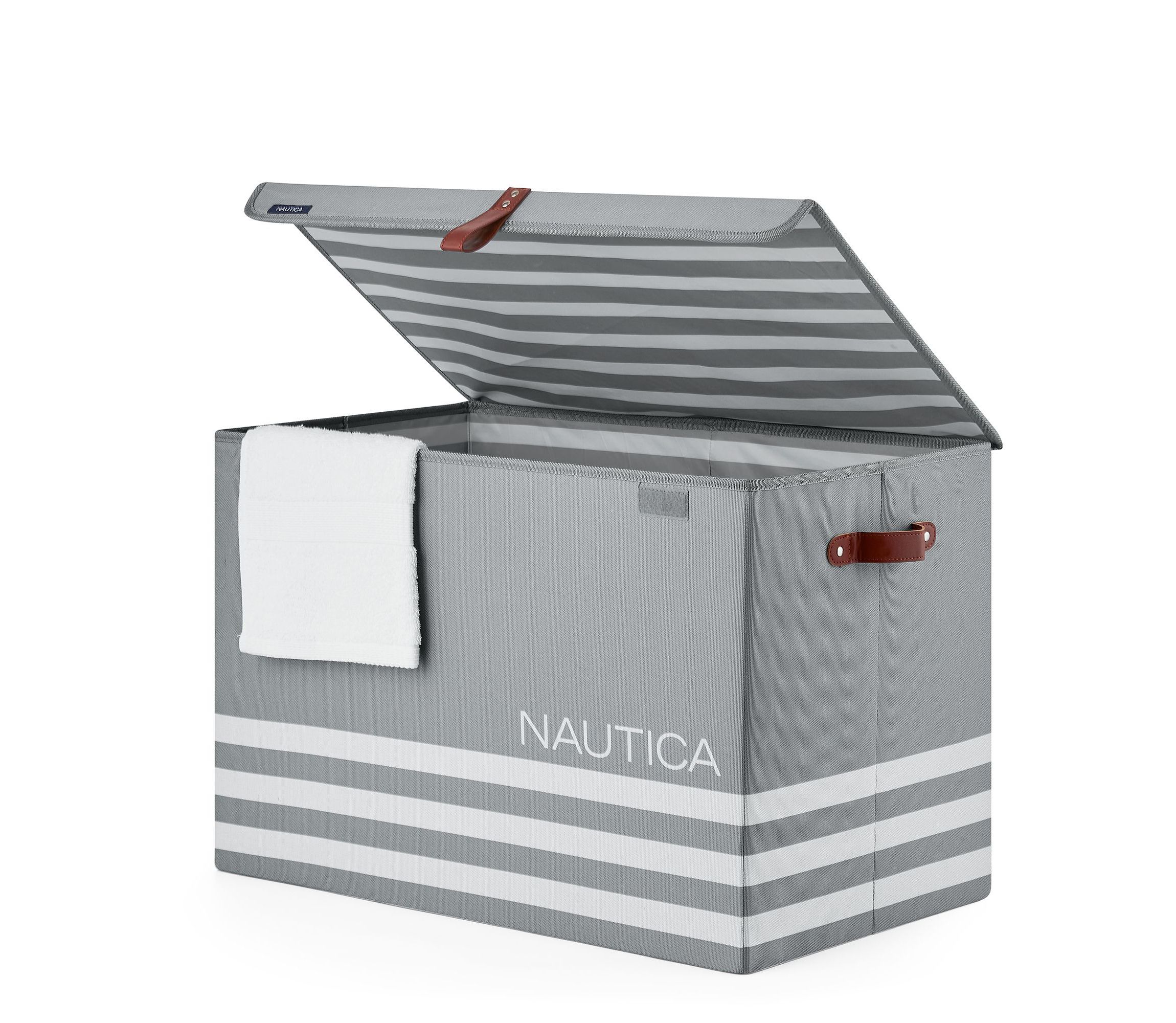 Nautica folding trunk