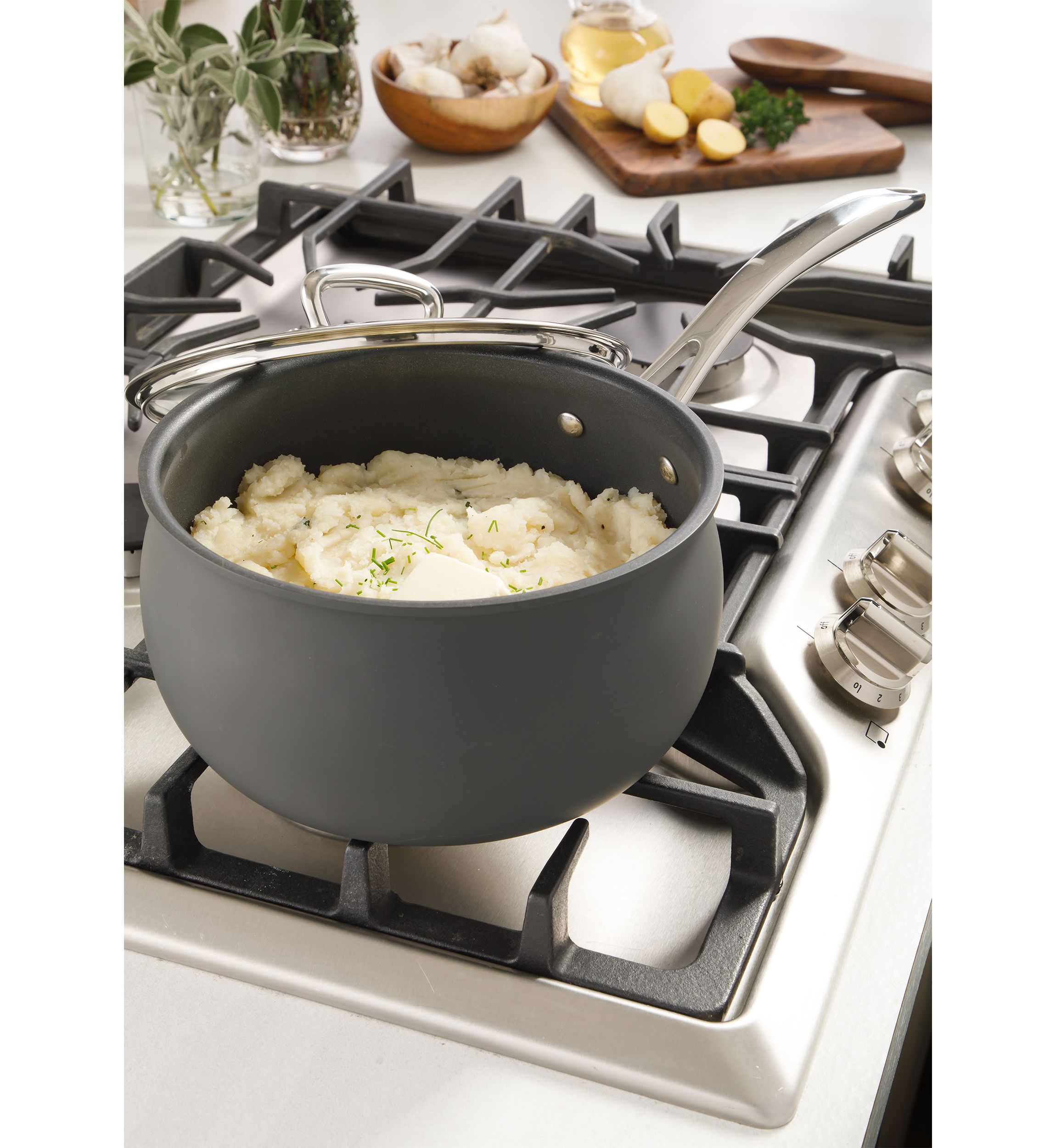 4 Quart Hard Anodized Sauce Pan with Glass Lid