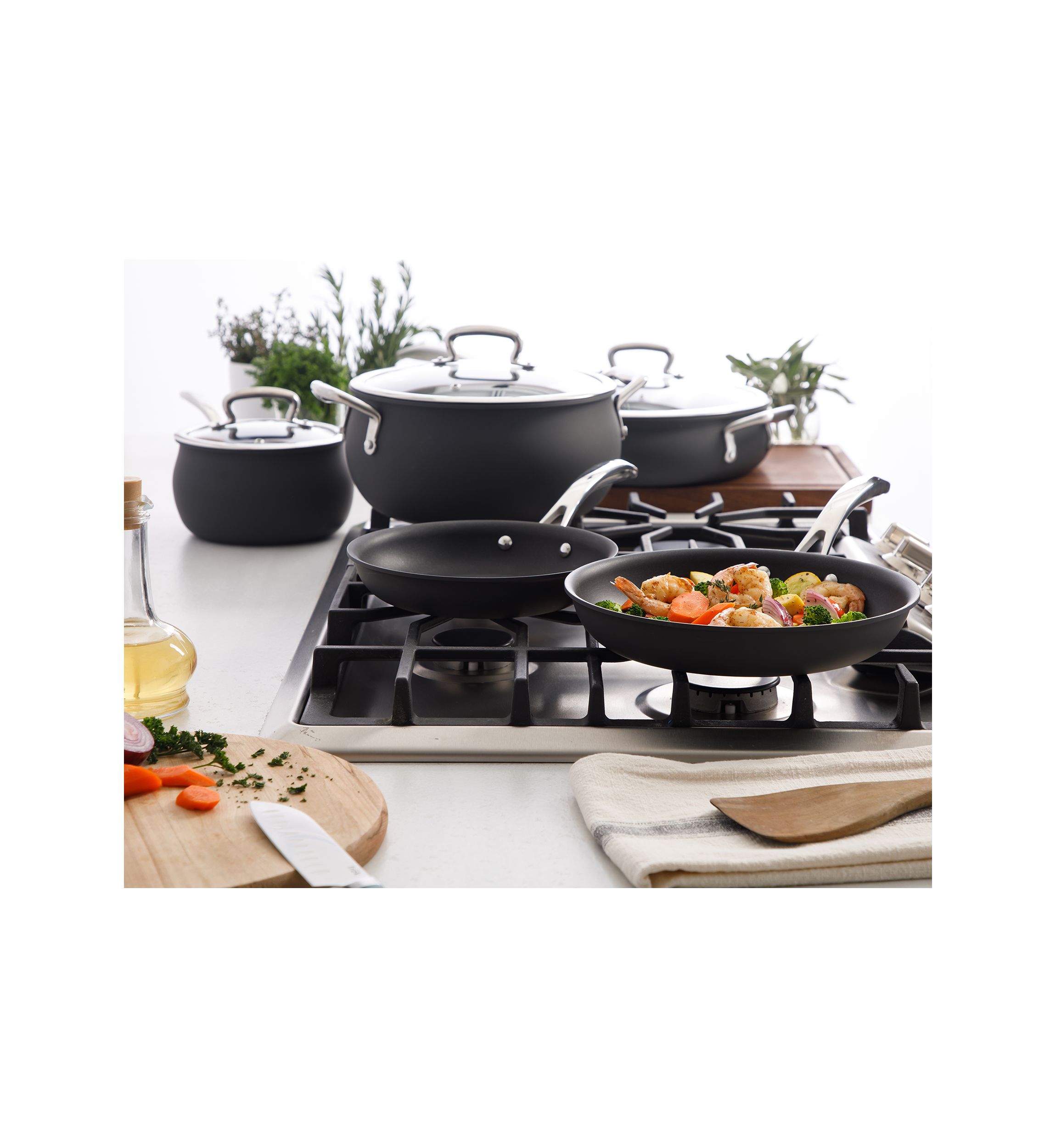 8 Piece Hard Anodized Non Stick Cookware Set