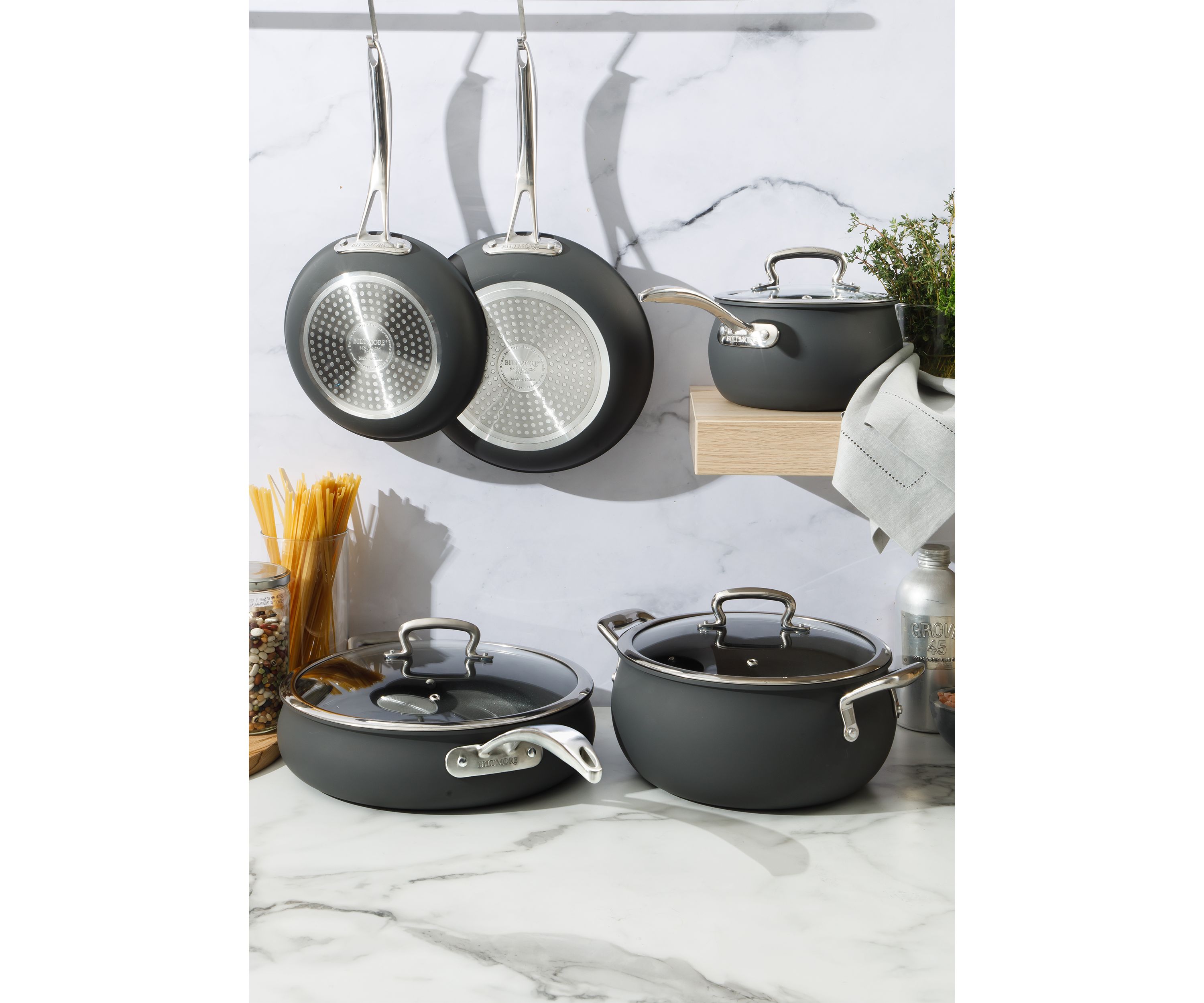 8 Piece Hard Anodized Non Stick Cookware Set