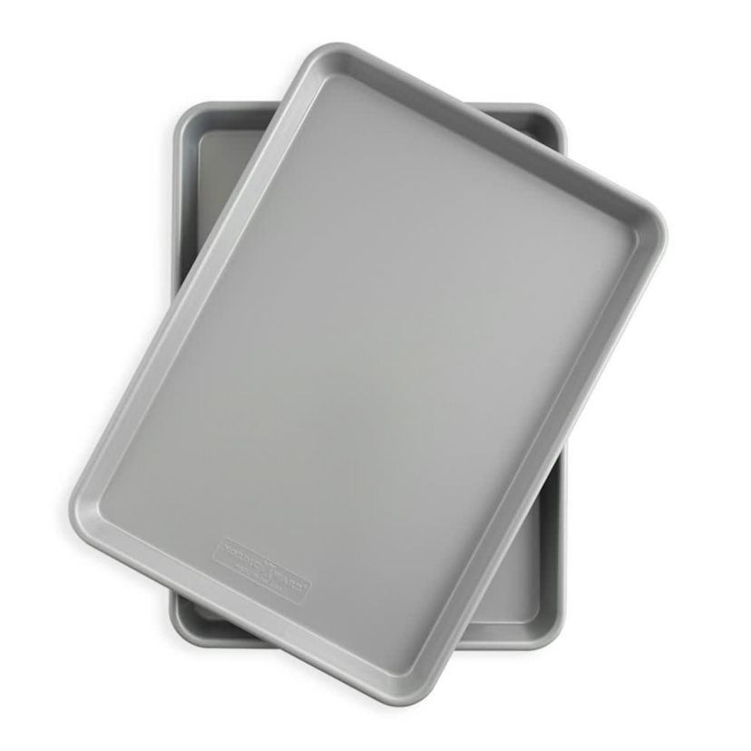 Brilliant Set of 2 Nonstick Half Sheets