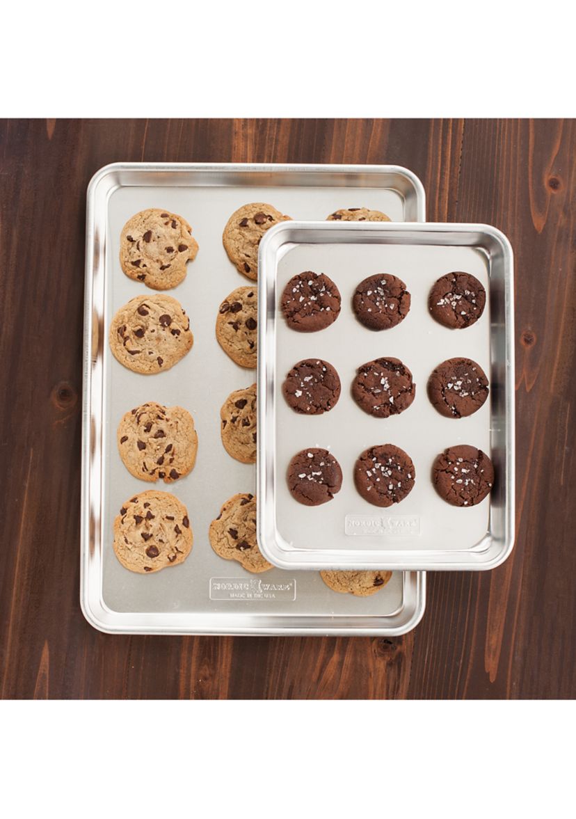 Naturals Half & Quarter Sheet Pan 2-Piece Set