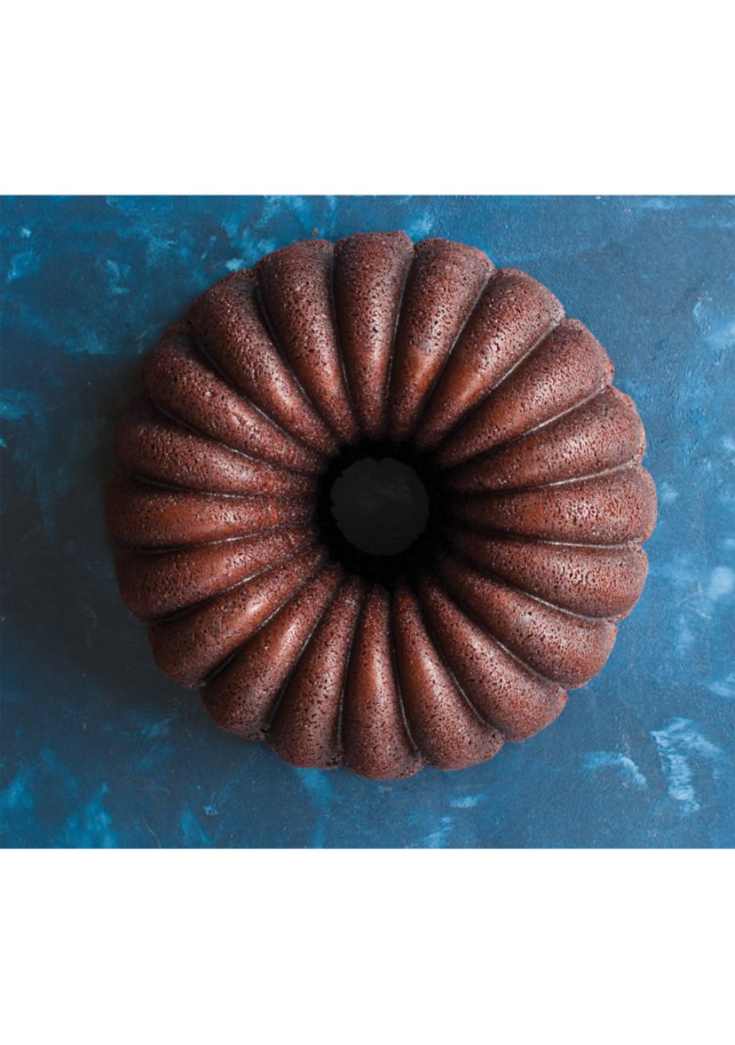 10 Cup Bundt Pan