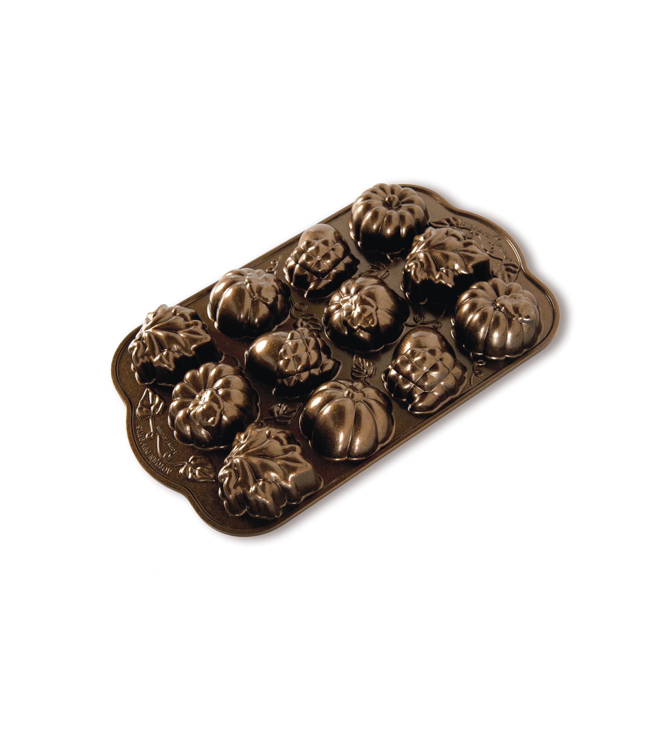 Autumn Delights Cakelet Pan