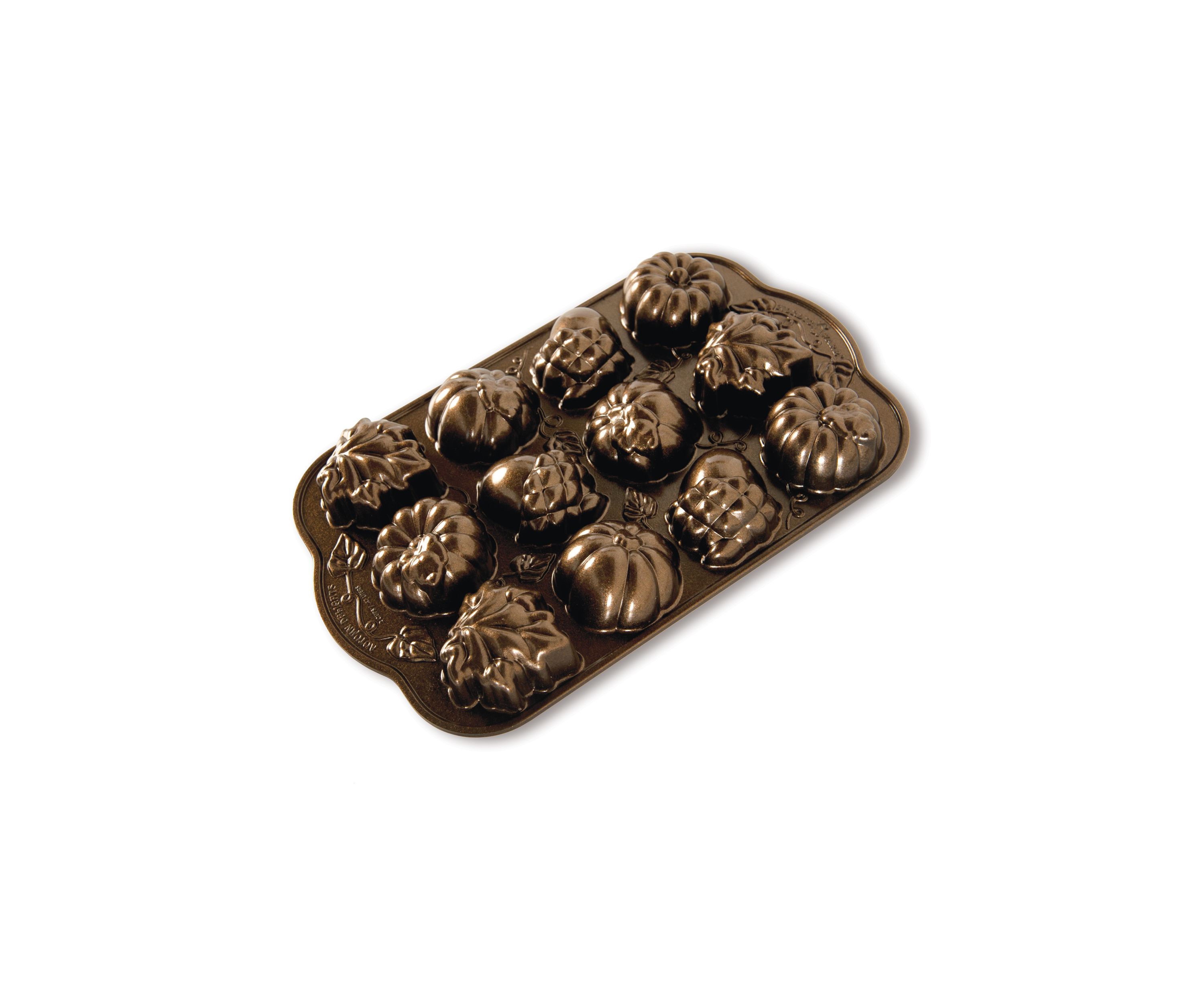 Autumn Delights Cakelet Pan