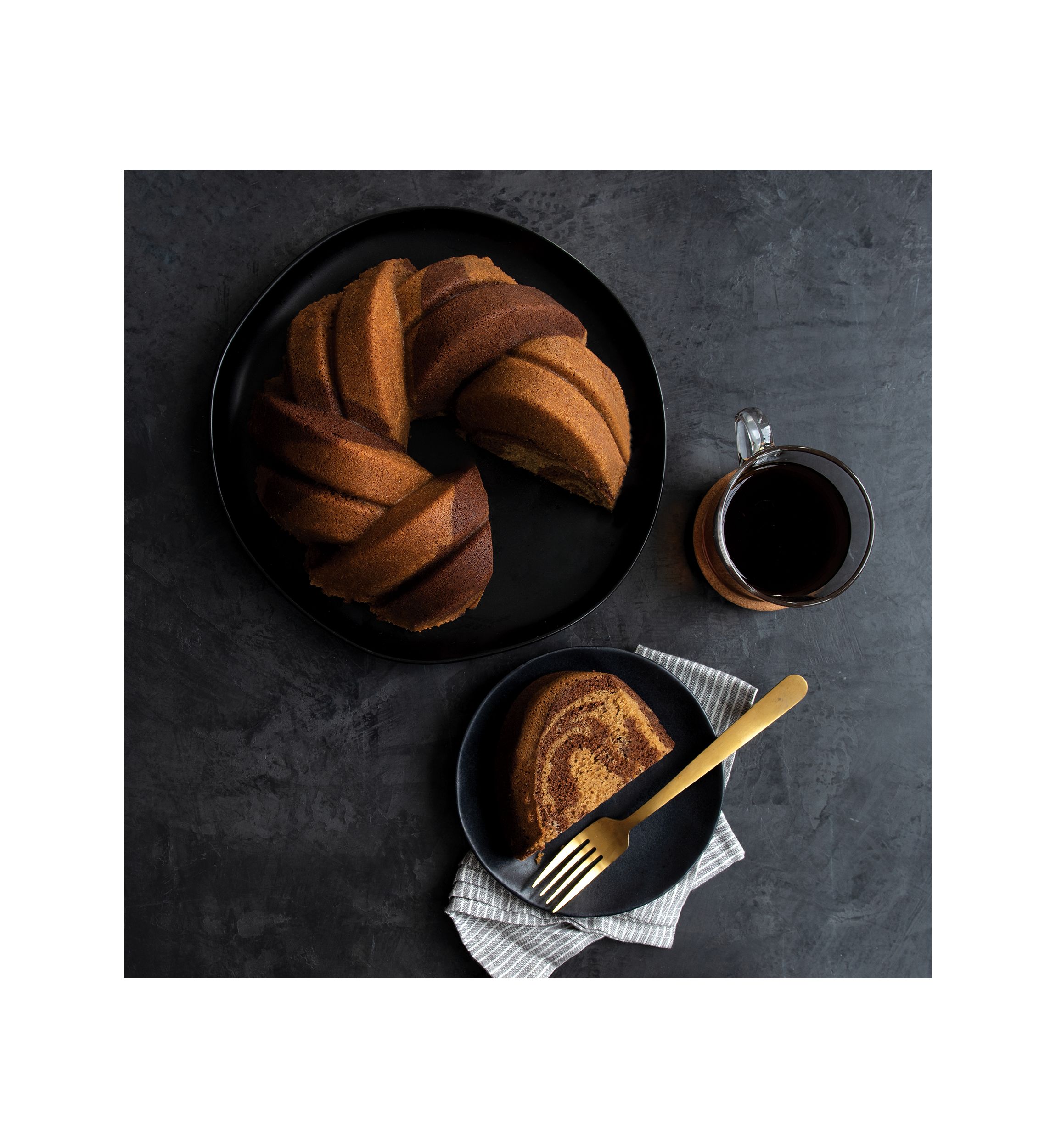 10 Cup Braided Bundt Pan