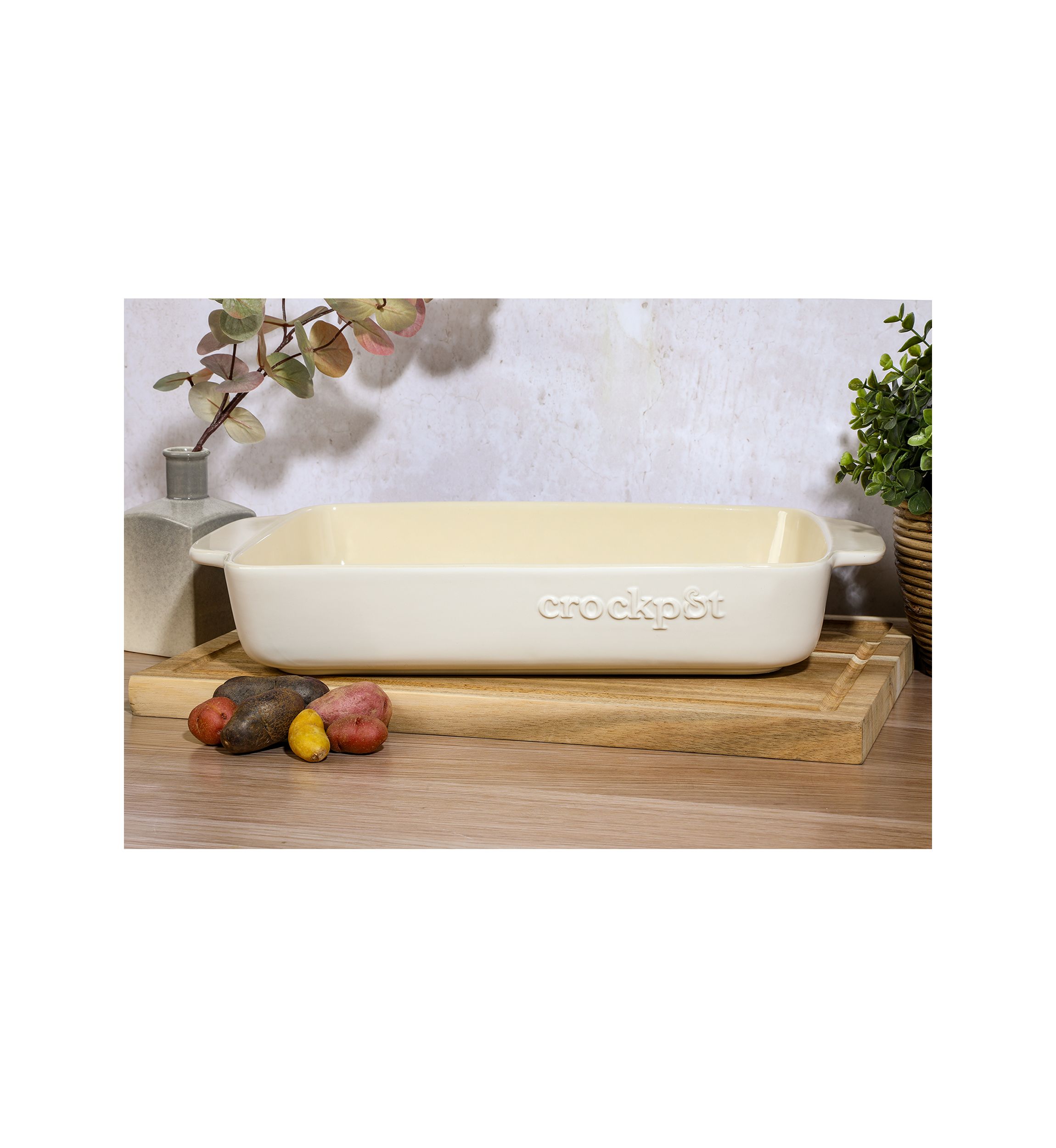 5.6 Quart Rectangular White Stoneware Baker