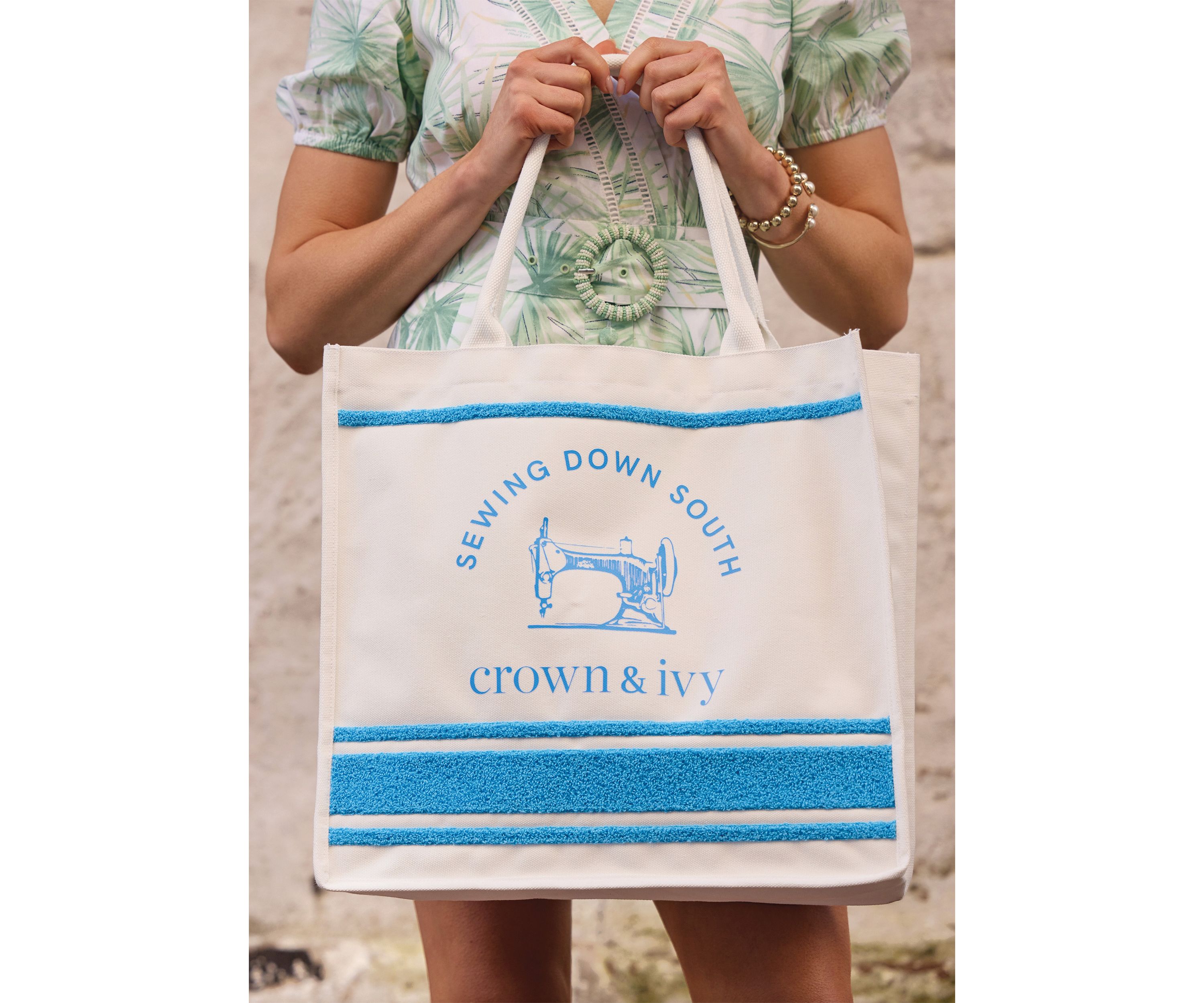 Sewing Down South x Crown & Ivy™ Folly Beach Tote