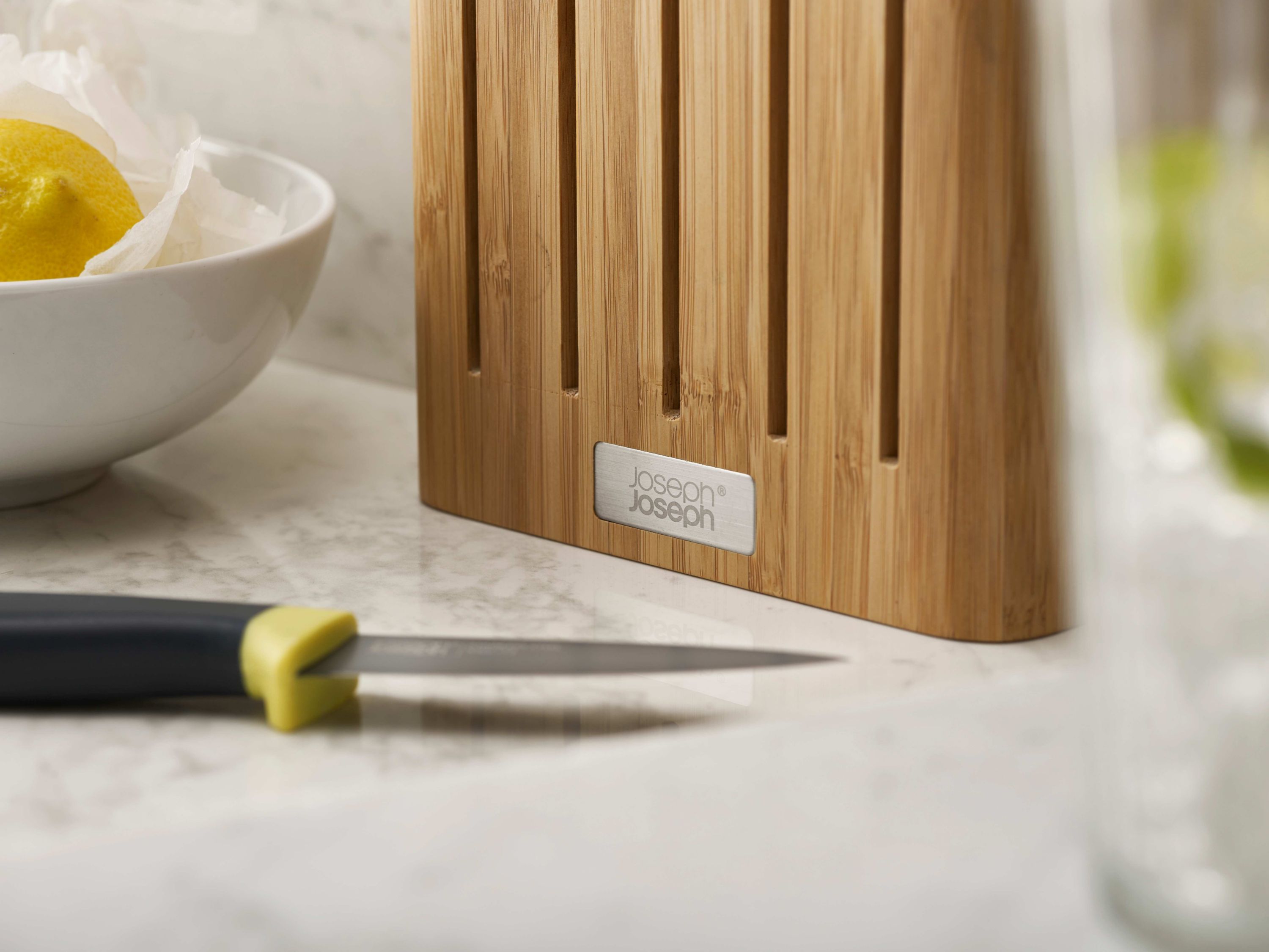 Elevate Knives Bamboo 5-piece knife set with slimline bamboo block