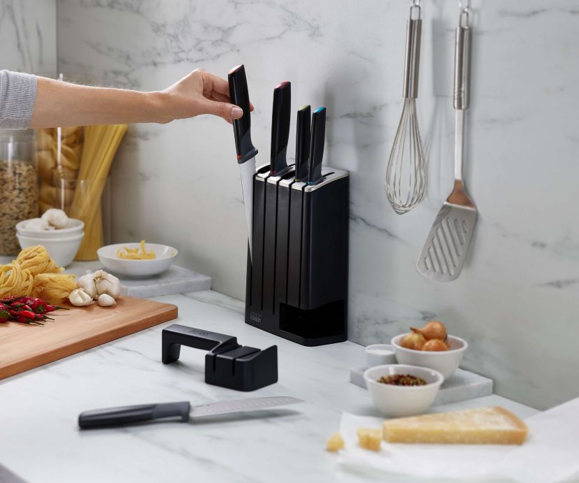 Elevate Knives SlimBlock 5-piece Knife Set with ceramic sharpener