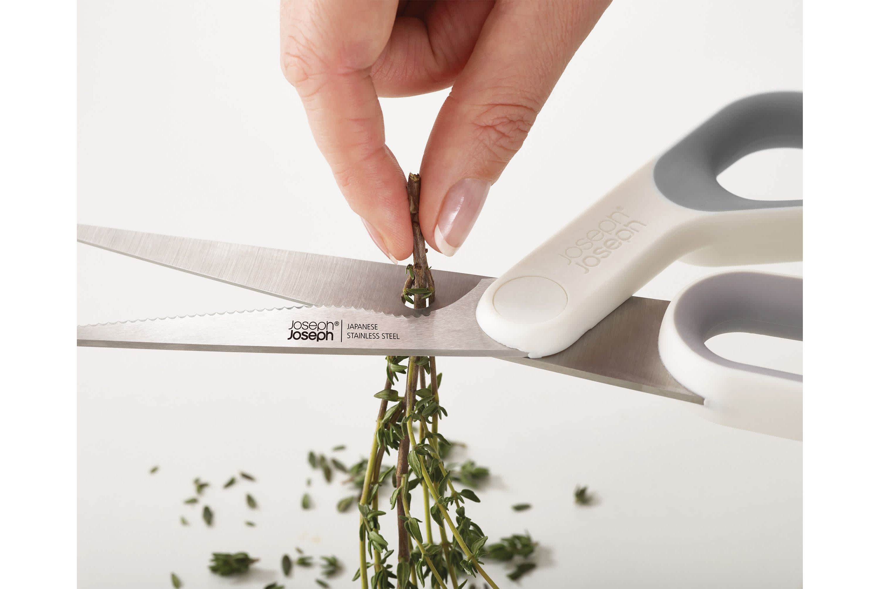 Elevate Fusion 5-piece knife, cleaver and scissor set with beechwood block