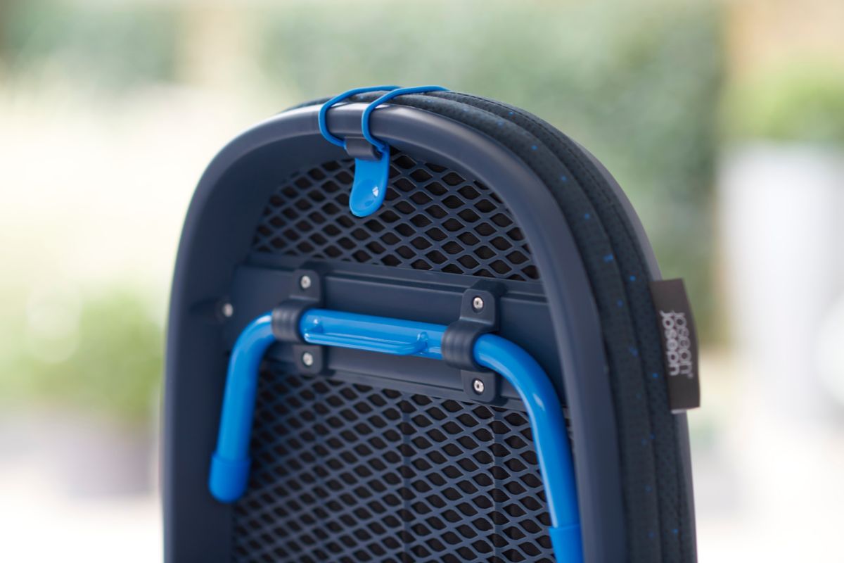 Pocket Plus Folding table-top Ironing Board