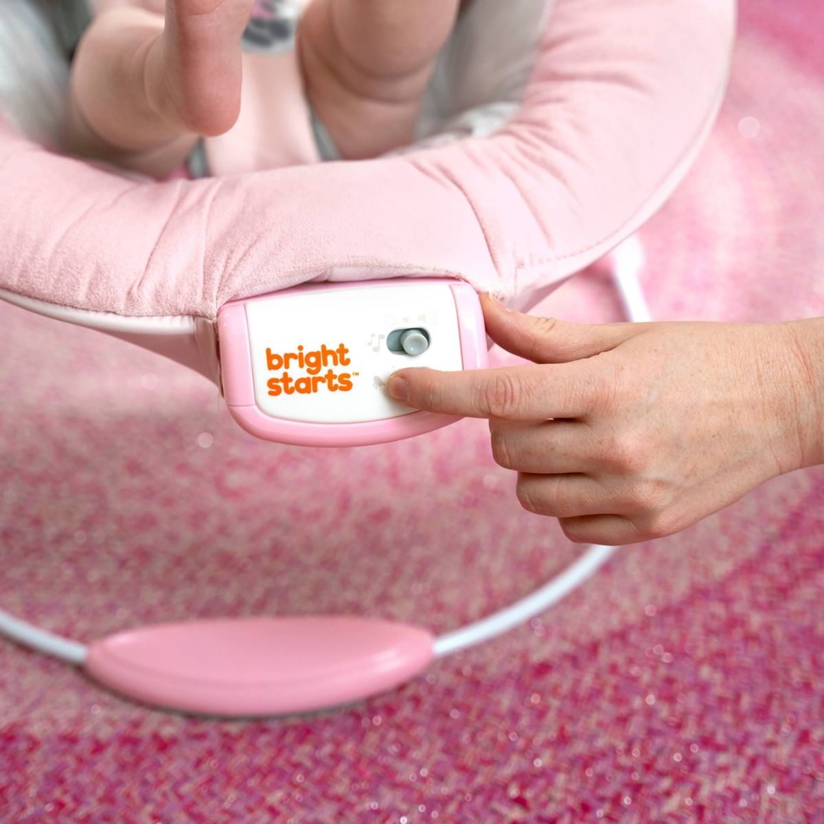 Disney Baby Minnie Mouse Rosy Skies Pink Baby Bouncer Infant Seat