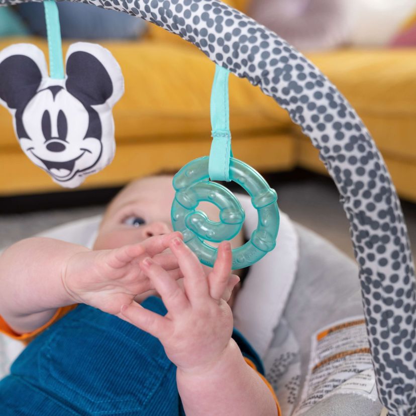 Disney Baby MICKEY MOUSE Cloudscapes Comfy Baby Bouncer
