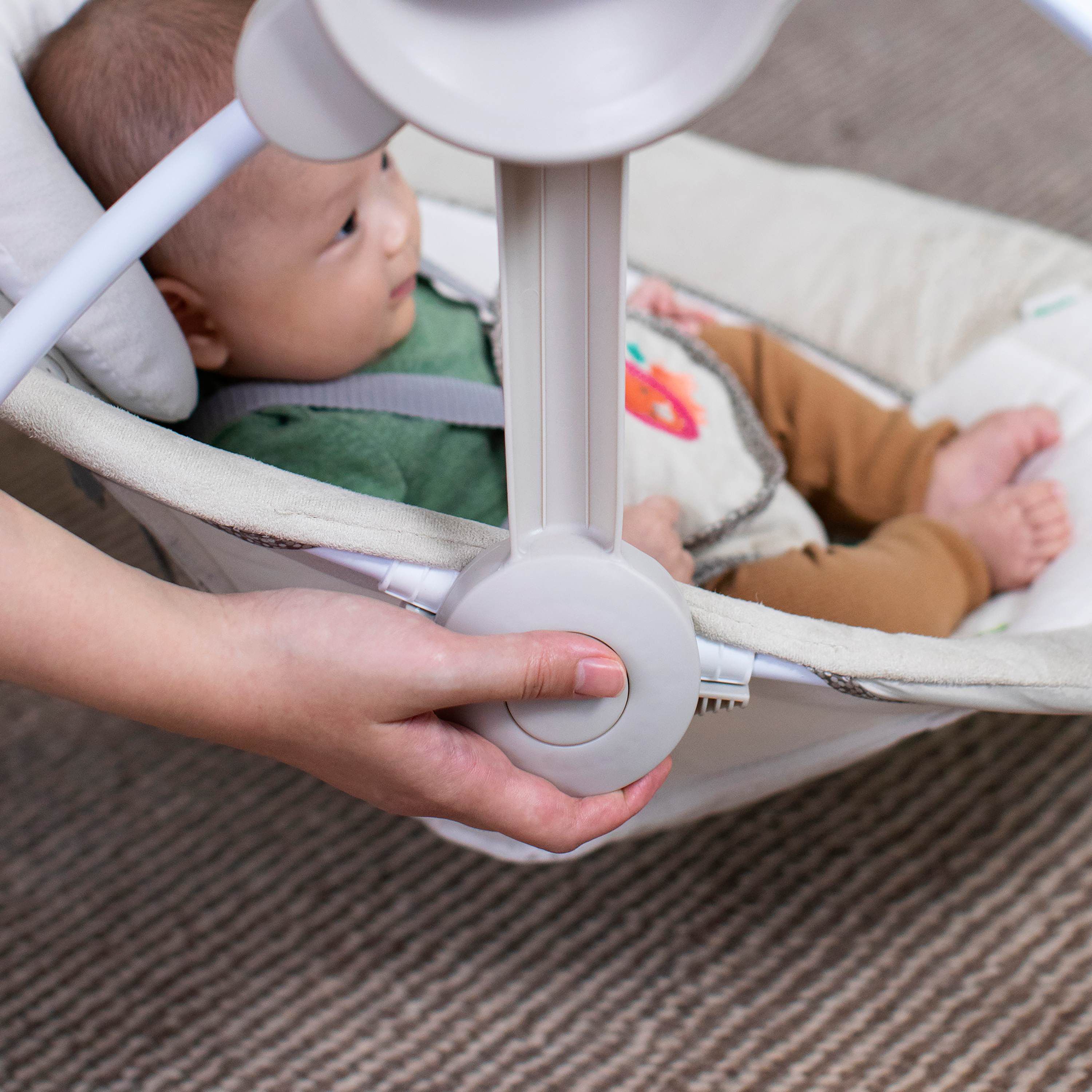 Soothe n Delight Portable Baby Swing with Music, Cozy Kingdom