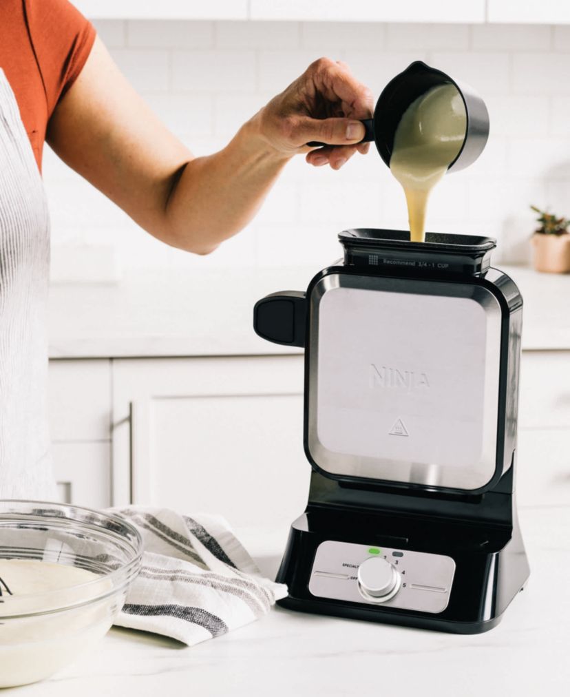 Belgian Waffle Maker PRO