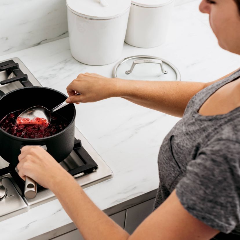 Foodi NeverStick Premium 3.5-Quart Saucepan with Glass Lid