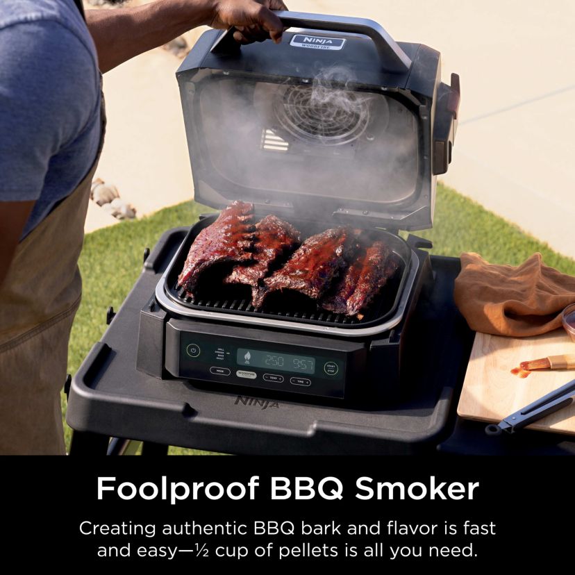 Woodfire Outdoor Grill & Smoker