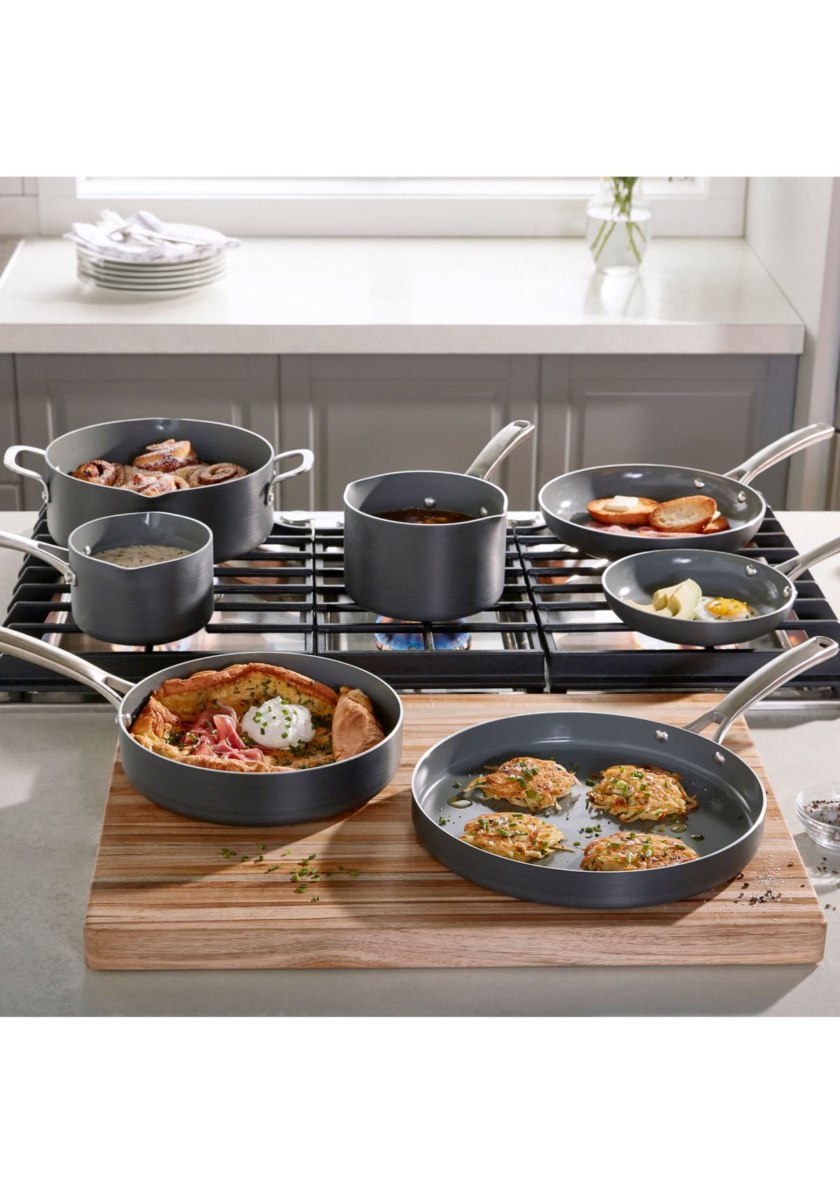 Classic Oil-Infused Ceramic 11-Piece Cookware Set