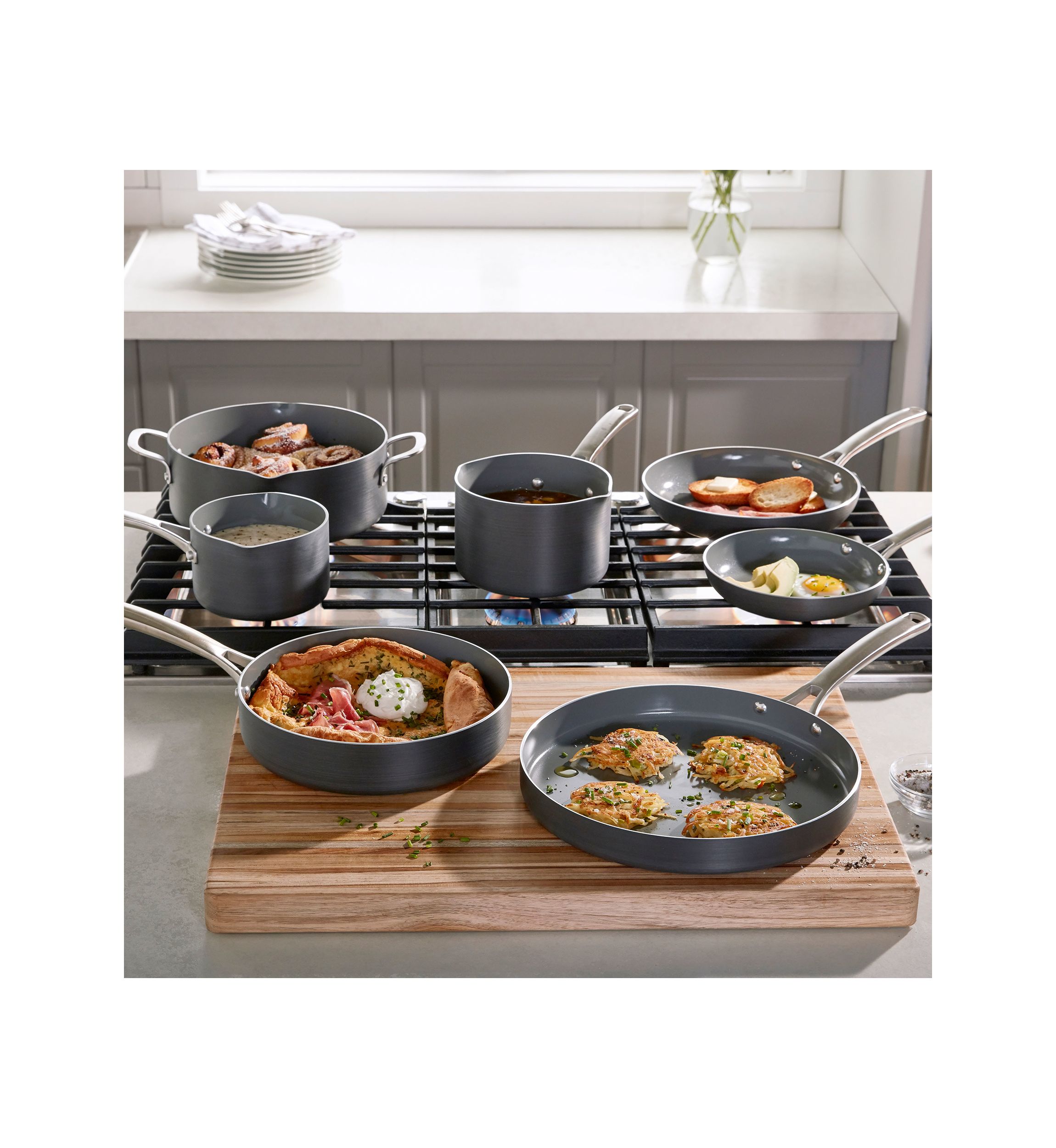 Classic Oil-Infused Ceramic 11-Piece Cookware Set