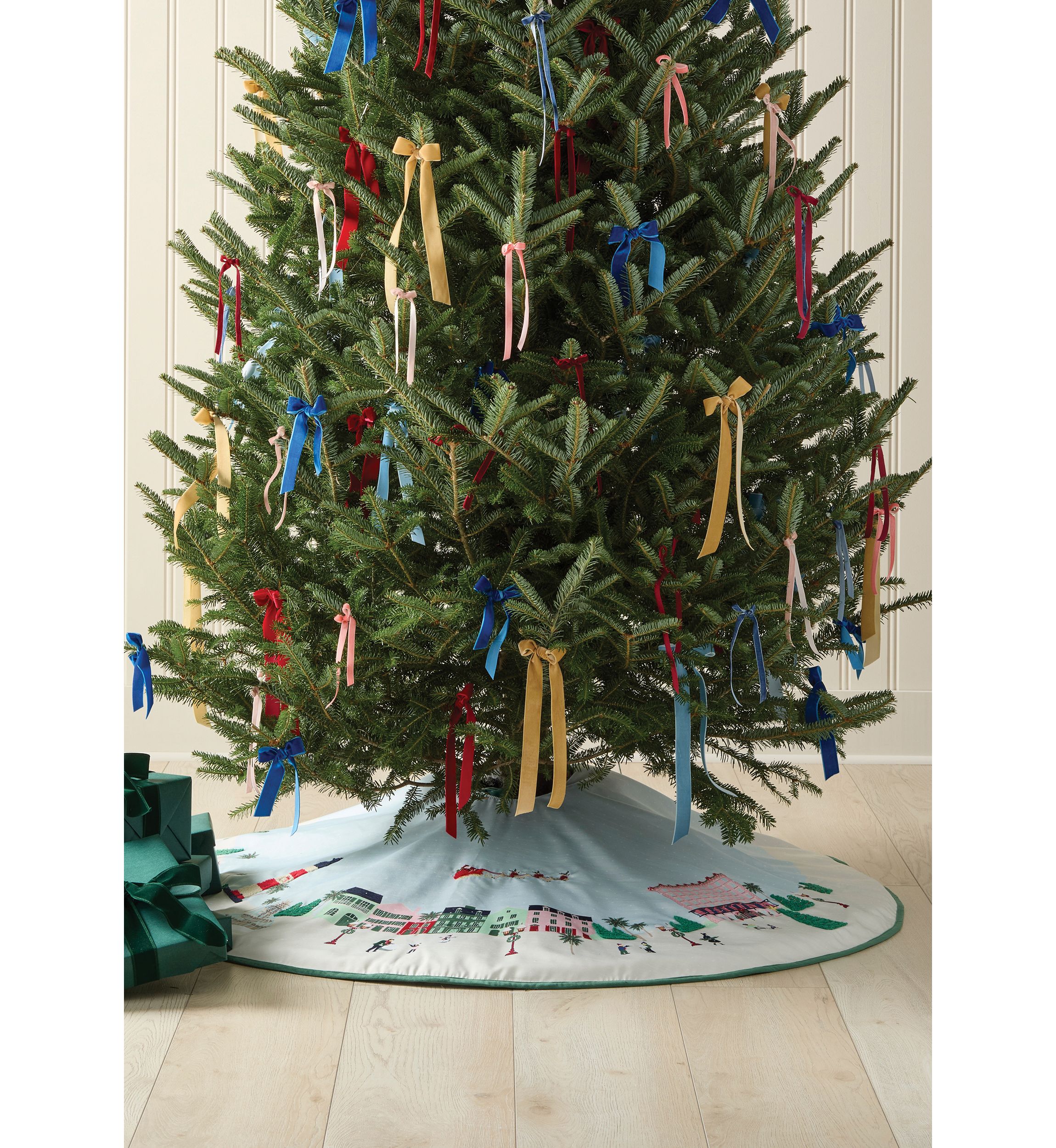 Sewing Down South x Crown & Ivy™ Sew Scenic Embroidered Tree Skirt
