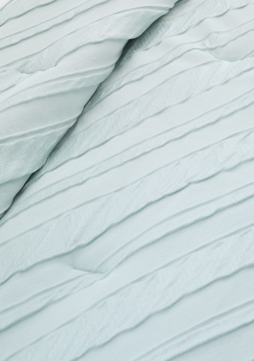 Blythe 3-Piece Comforter Set