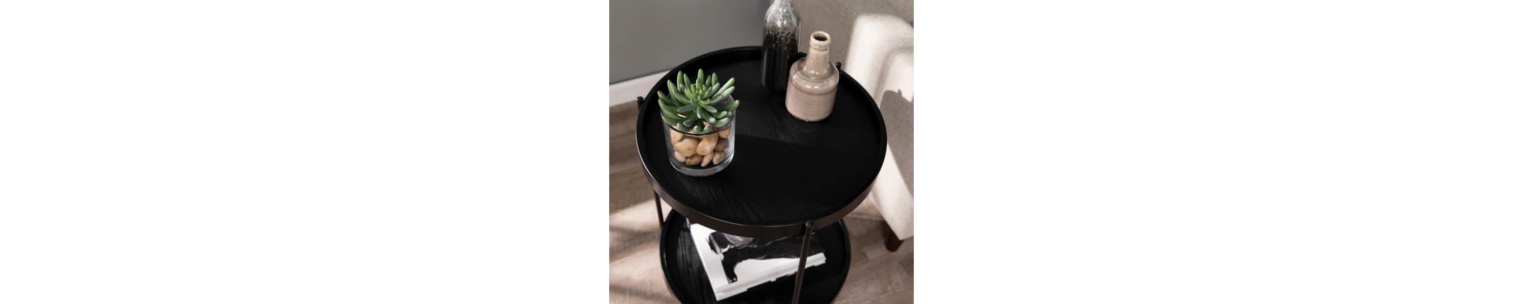 Verlington Round Farmhouse Style End Table